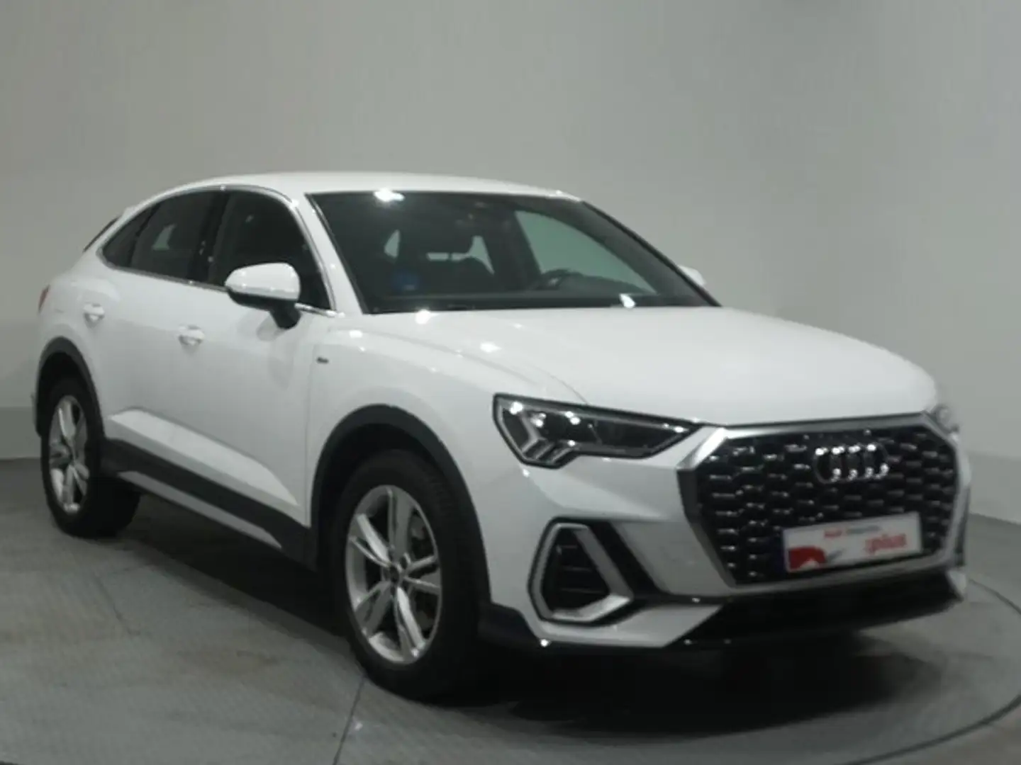 Audi Q3 Sportback 45 TFSIe S line S-tronic Blanco - 1
