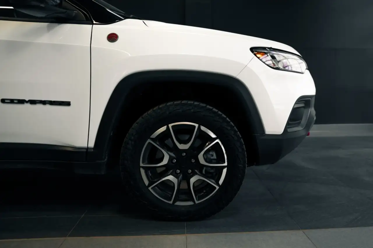 Jeep Compass снимка Jeep Compass