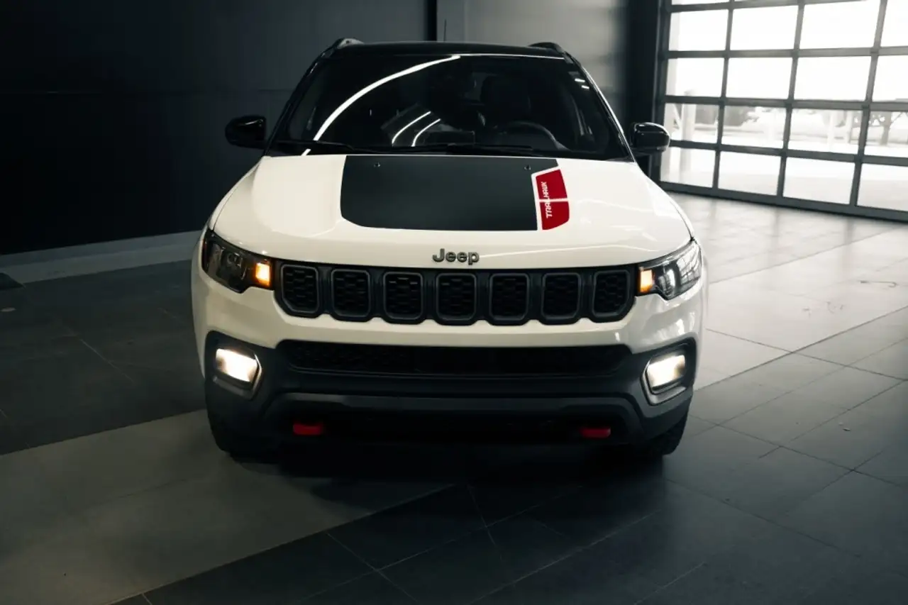 Jeep Compass снимка Jeep Compass
