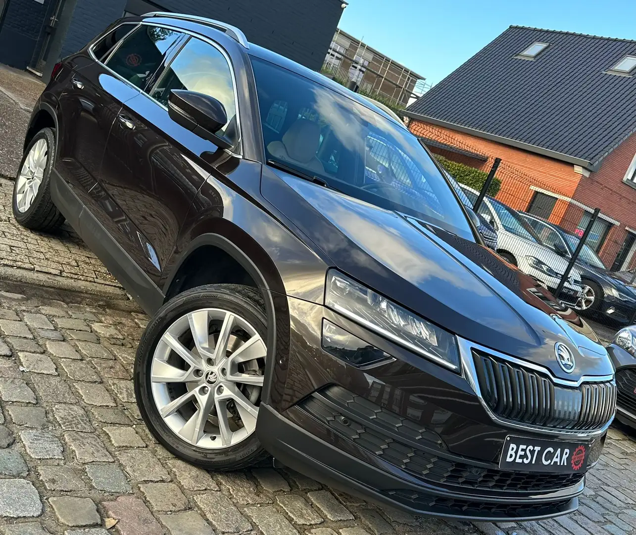 Skoda Karoq 1.5 TSI DSG * Full Option Bruin - 2