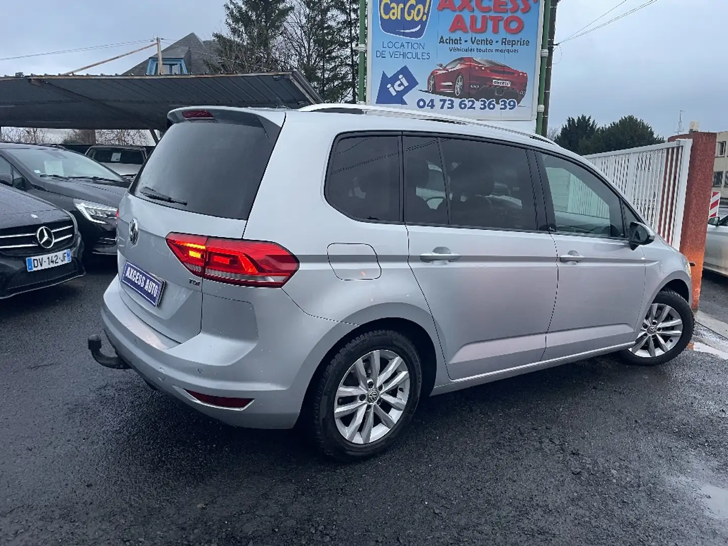 Volkswagen Touran 1.6 TDI 110 BMT Confortline 5pl DSG7 - 2