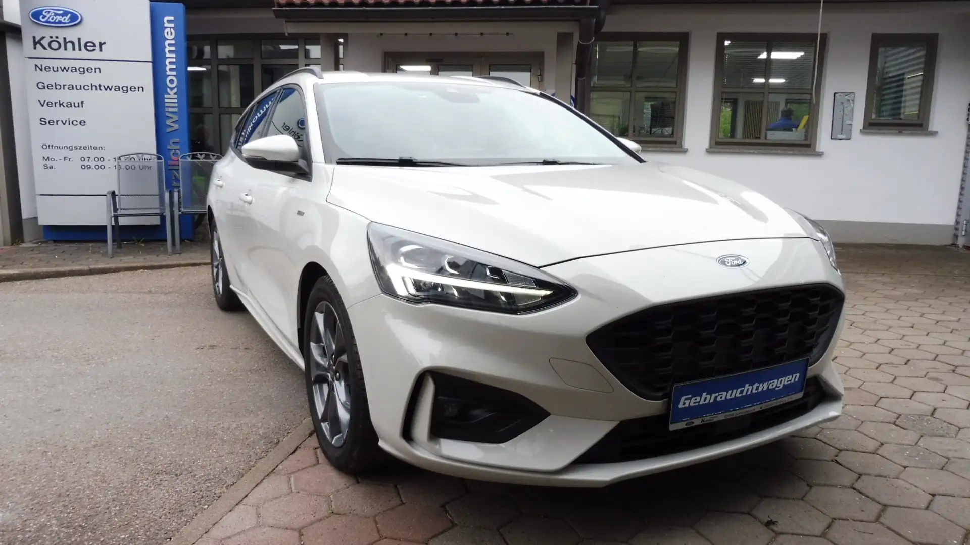 Ford Focus Turnier ST-Line Blanc - 1