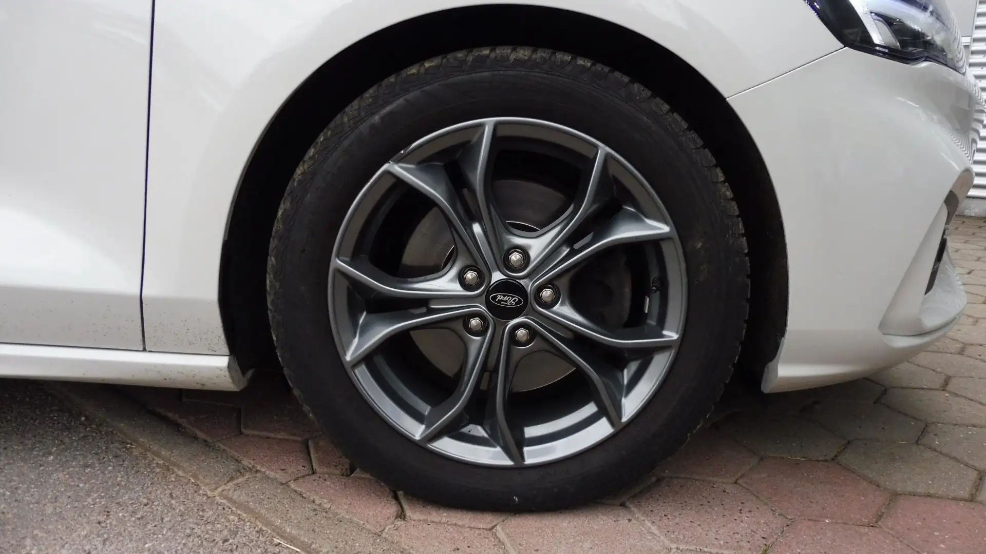 Ford Focus Turnier ST-Line Blanc - 2