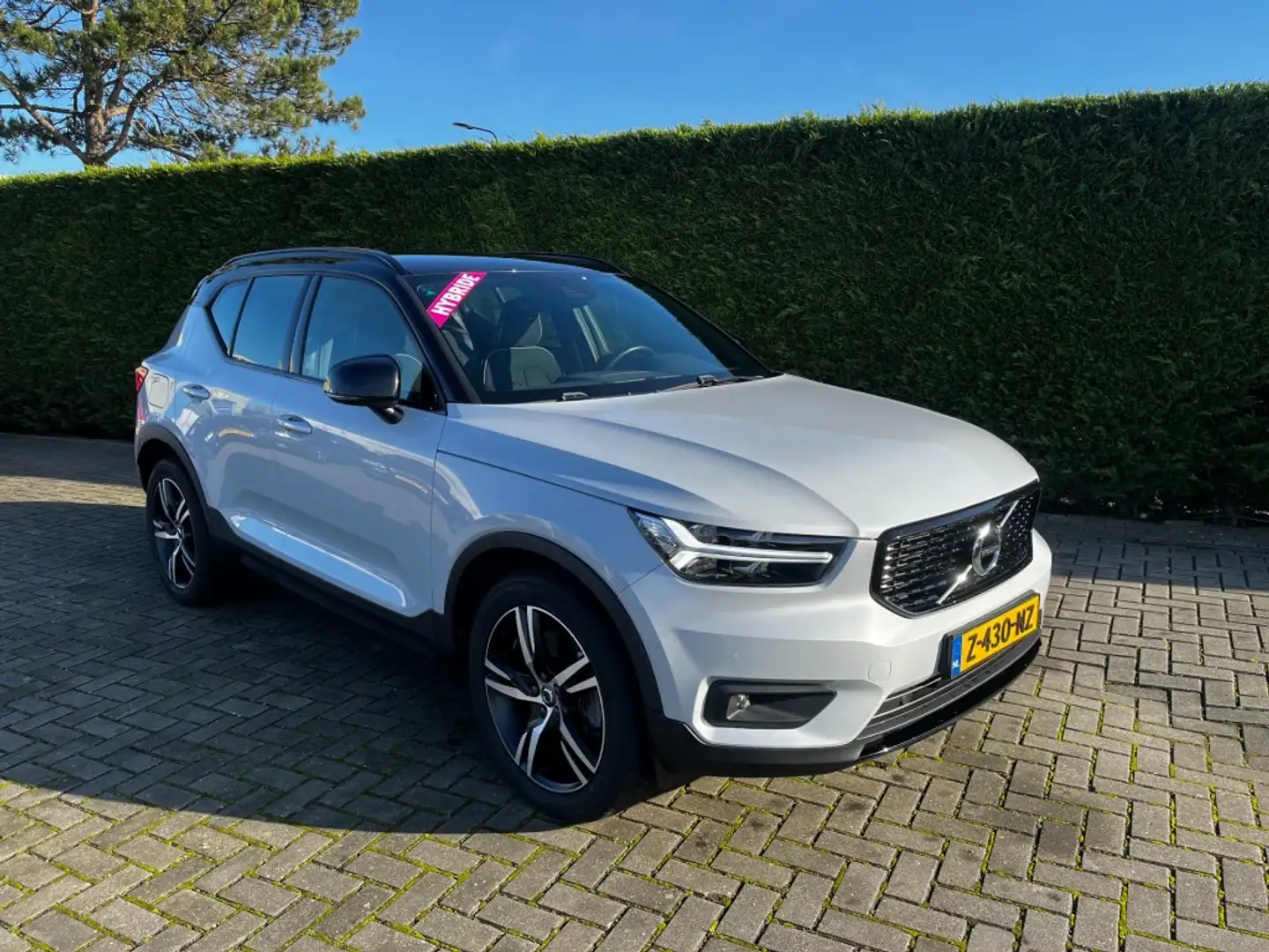 Volvo XC40 1.5 T5 R-design Expr. All-in prijs! Gris - 2