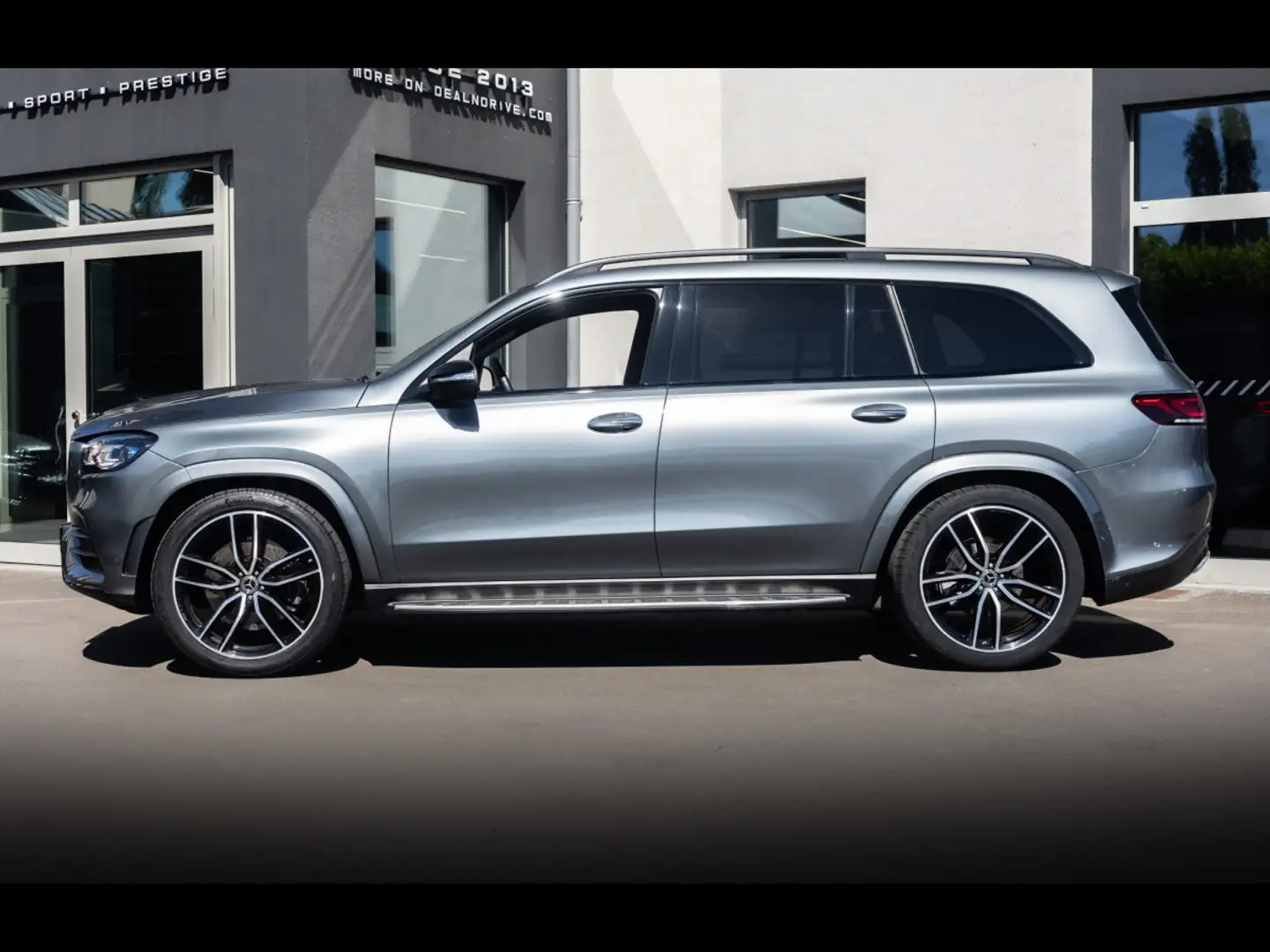 Mercedes-Benz GLS 580 4M AMG°7 SITZE°WARR 9/26°23''°HUD°AHK°PANO°MASSAGE Grau - 2