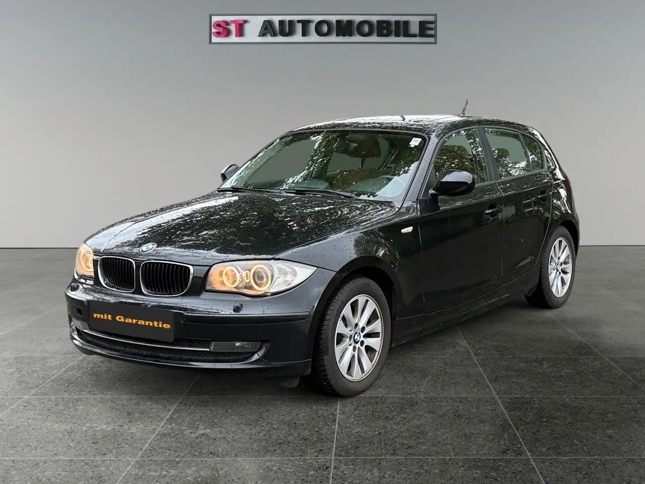 BMW 120