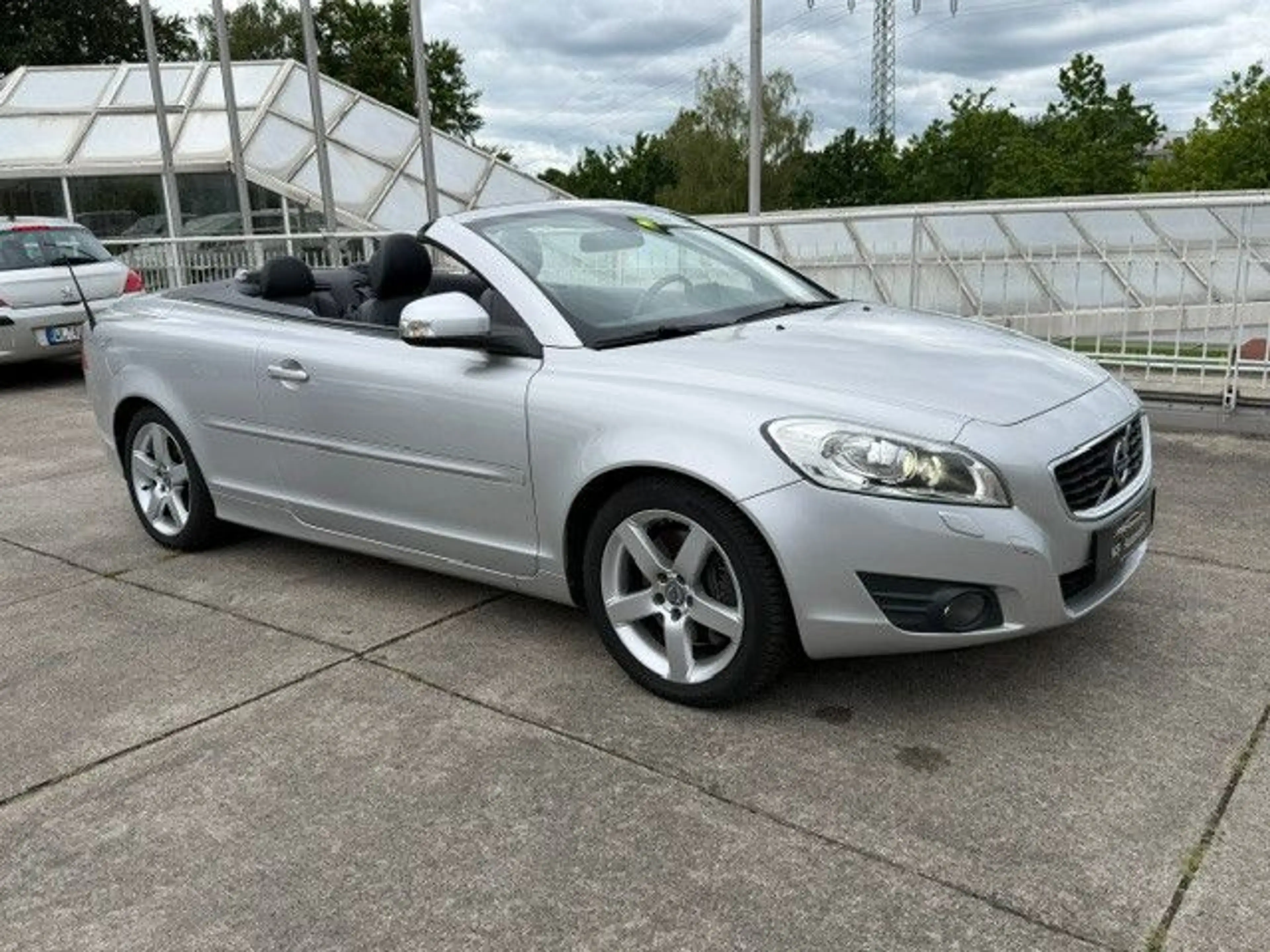 Volvo C70 Cabriolet 2.0 D Summum — photo 9