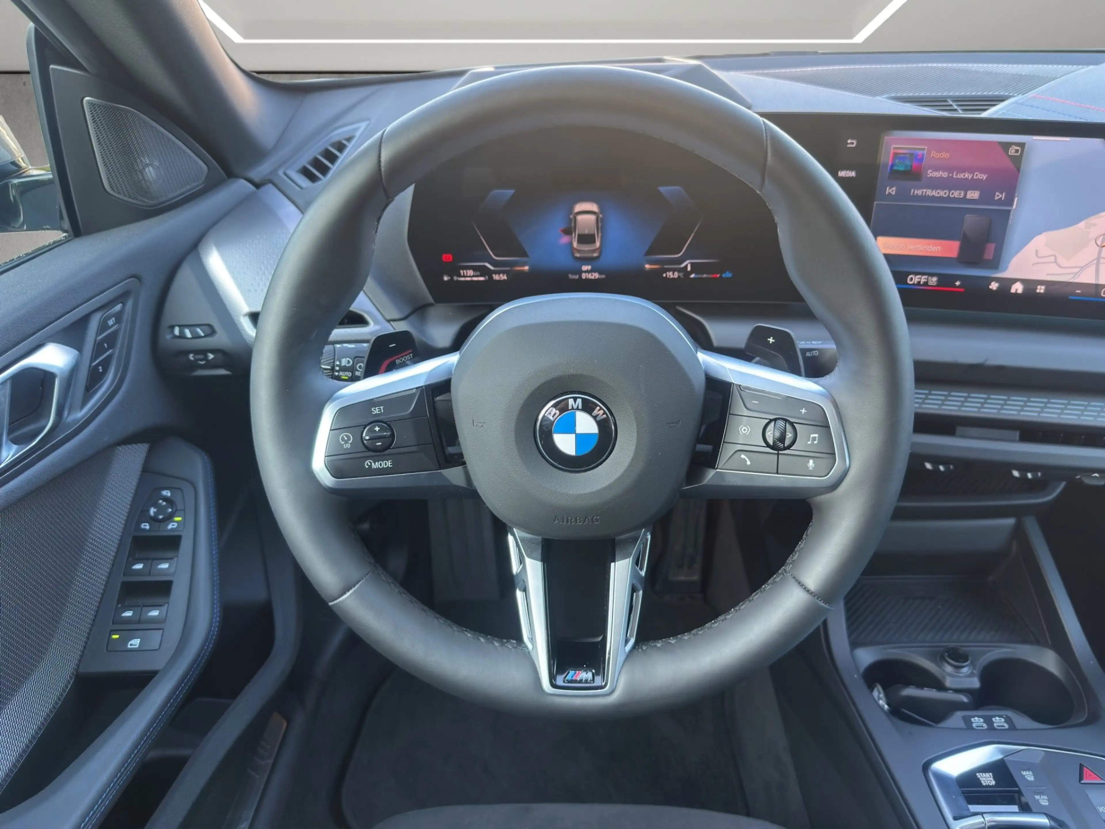 BMW 220 d — photo 10