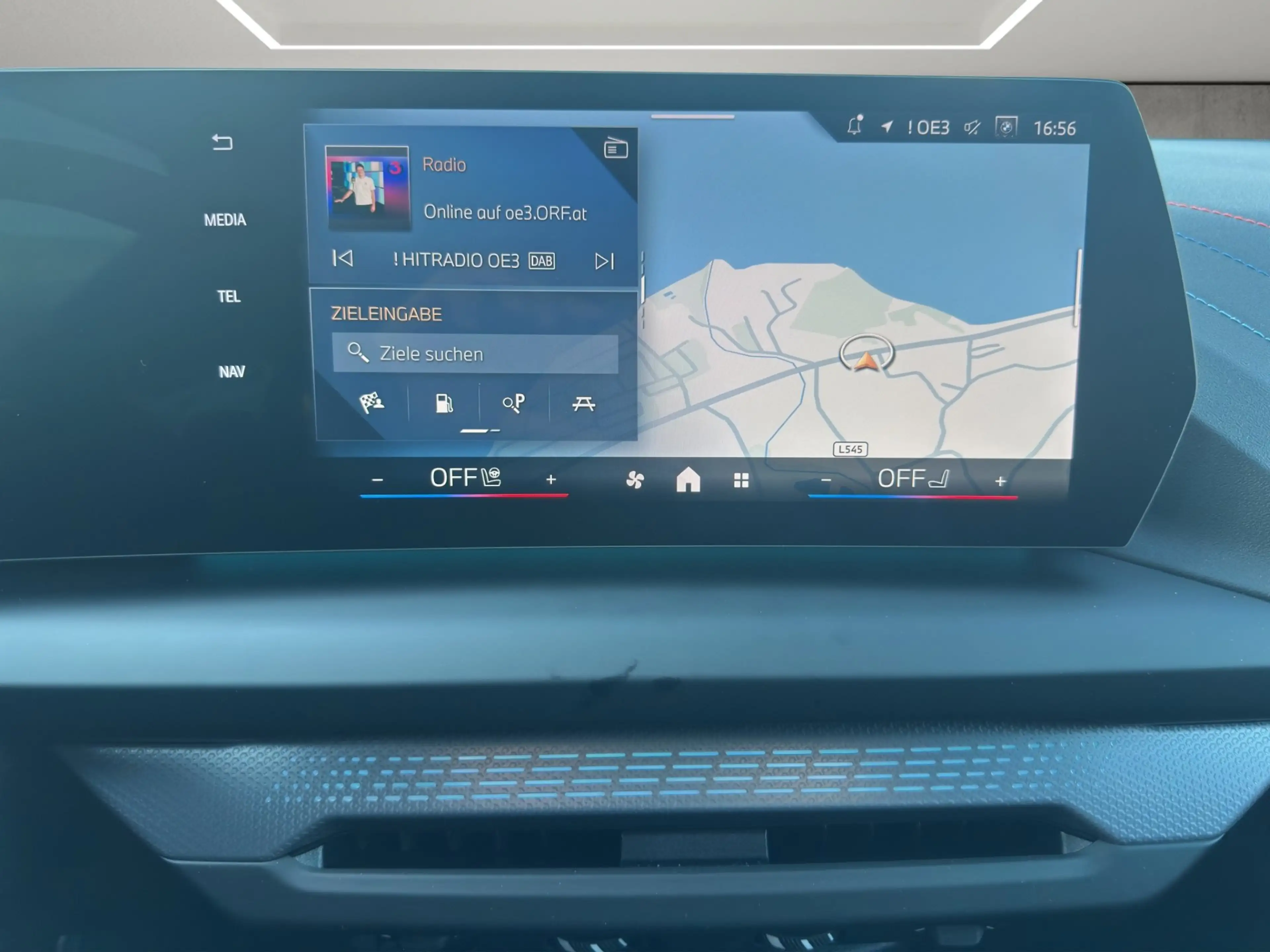 BMW 220 d — photo 14