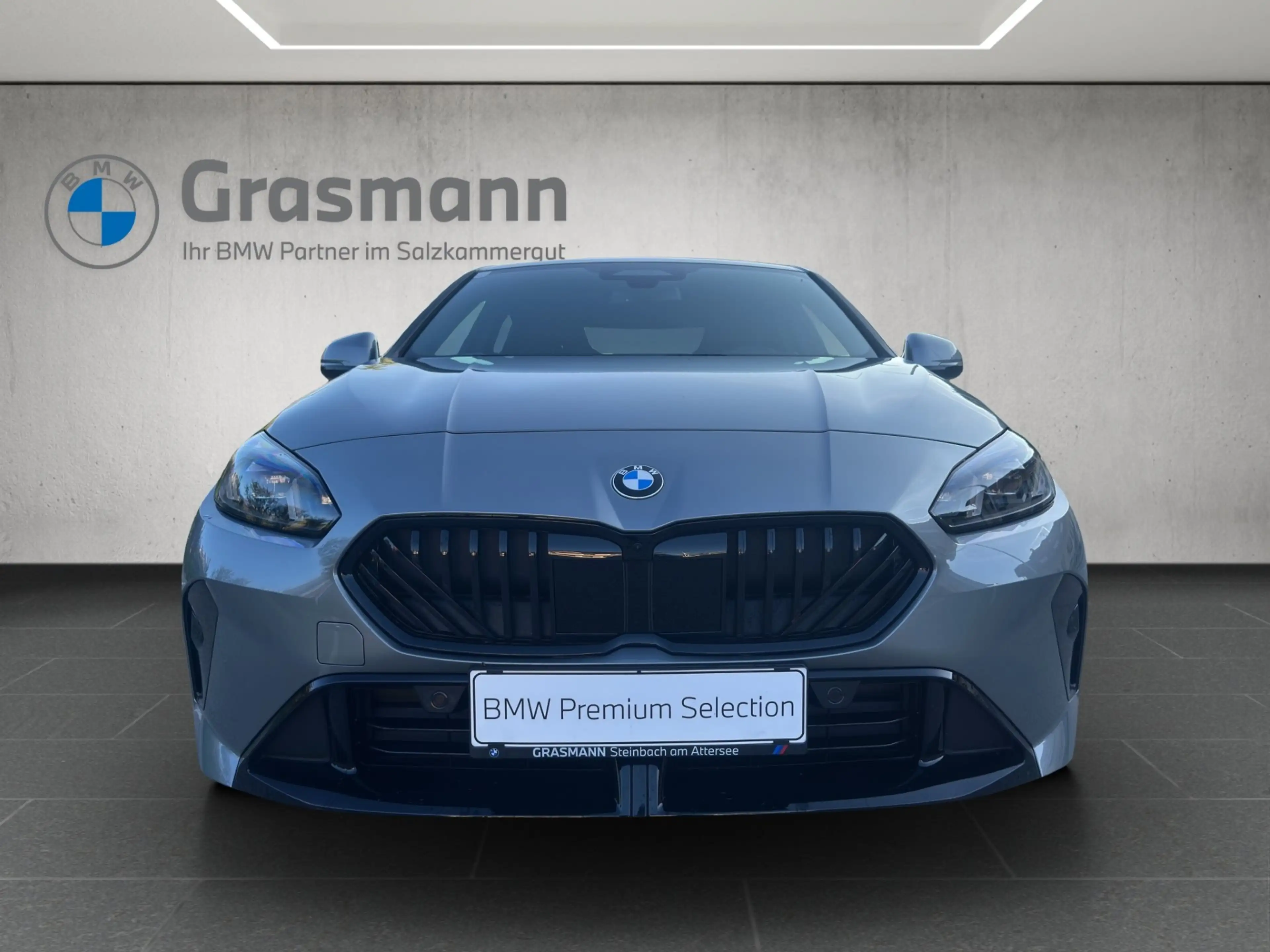 BMW 220 d — photo 8