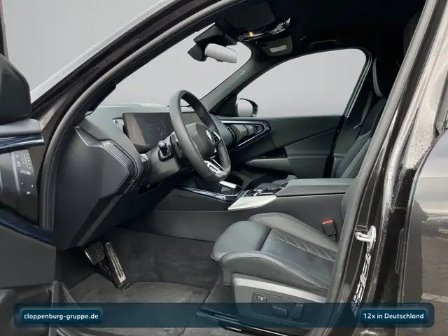 BMW X3 view 12