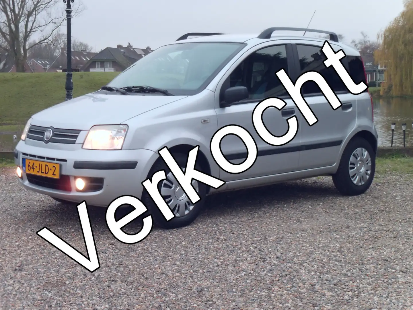 Fiat Panda 1.2 Emotion Automaat - Airco - 90.000 Km NAP Grau - 1