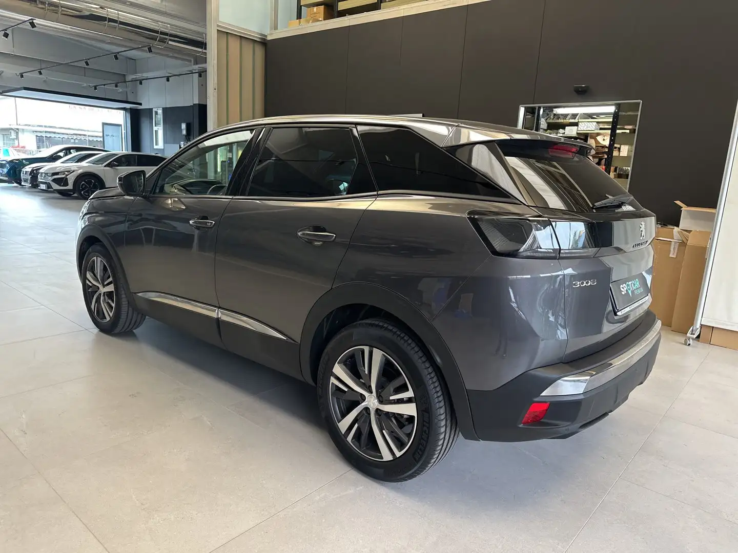 Peugeot 3008 1.5 bluehdi Allure Pack s&s 130cv eat8 Grigio - 2