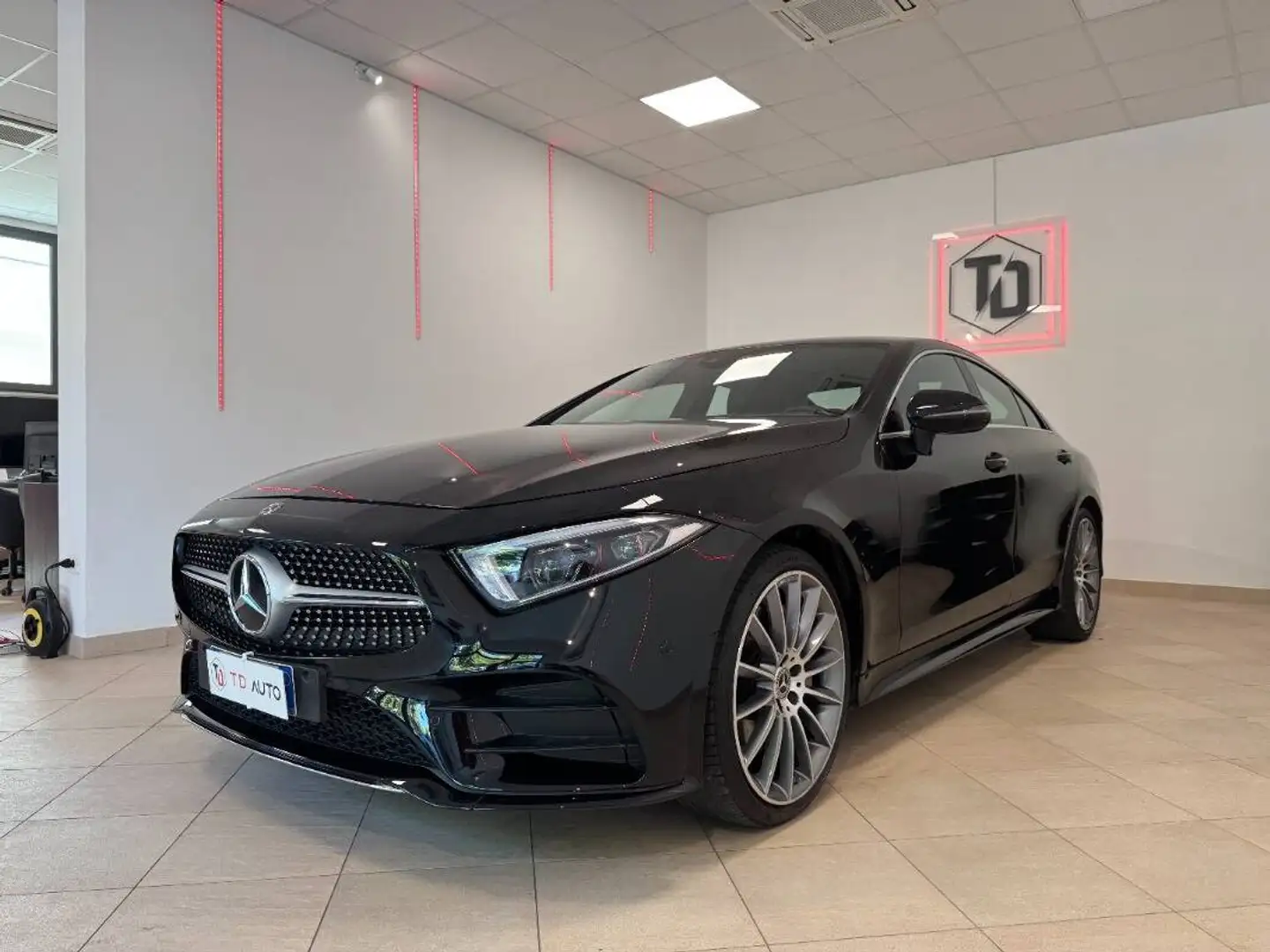 Mercedes-Benz CLS 350 350d 286cv AMG Premium 4matic Negru - 1