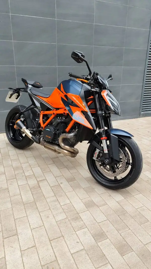 KTM 1290 Super Duke R Naranja - 1