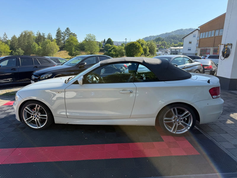 BMW 125 i Cabrio M-Paket — photo 10