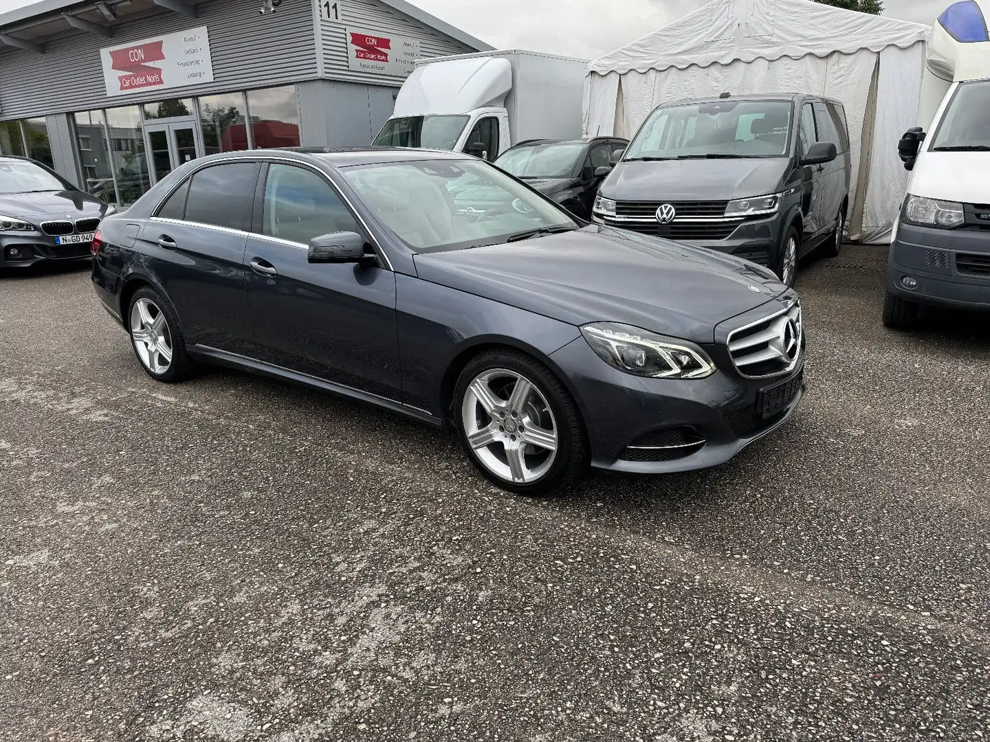 Mercedes-Benz E 350 E -Klasse Lim. E 350 BlueTec 4Matic Grau - 2
