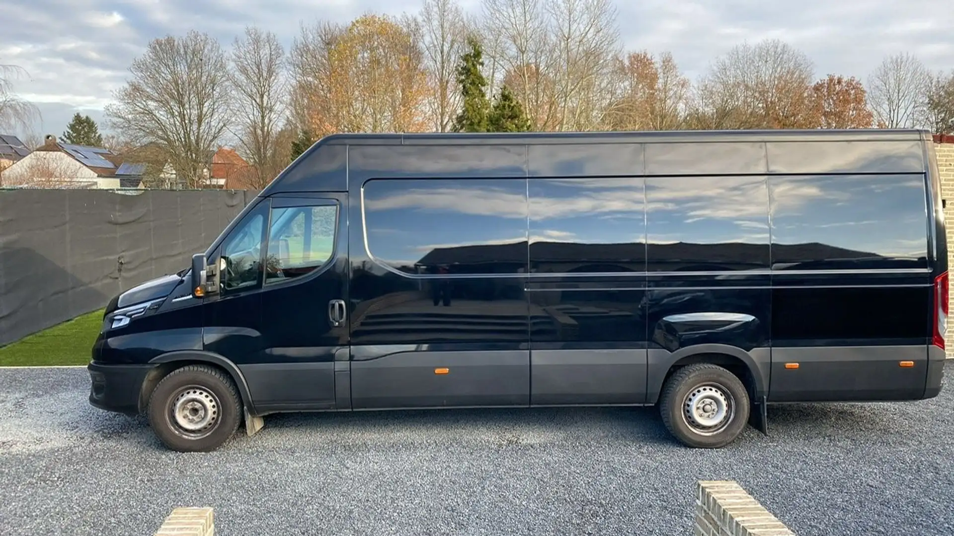 Iveco Daily 35 C 18HA8 D Чорний - 1
