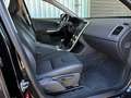 Volvo XC60 D4 *1.Hand*Navi*R.Kamera*Euro6*Scheckheft* Zwart - thumbnail 13