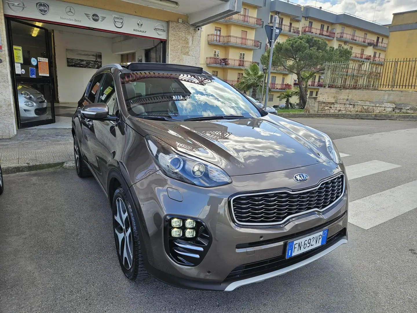Kia Sportage Sportage 1.7 crdi GT Line 2wd 115cv Bronce - 2