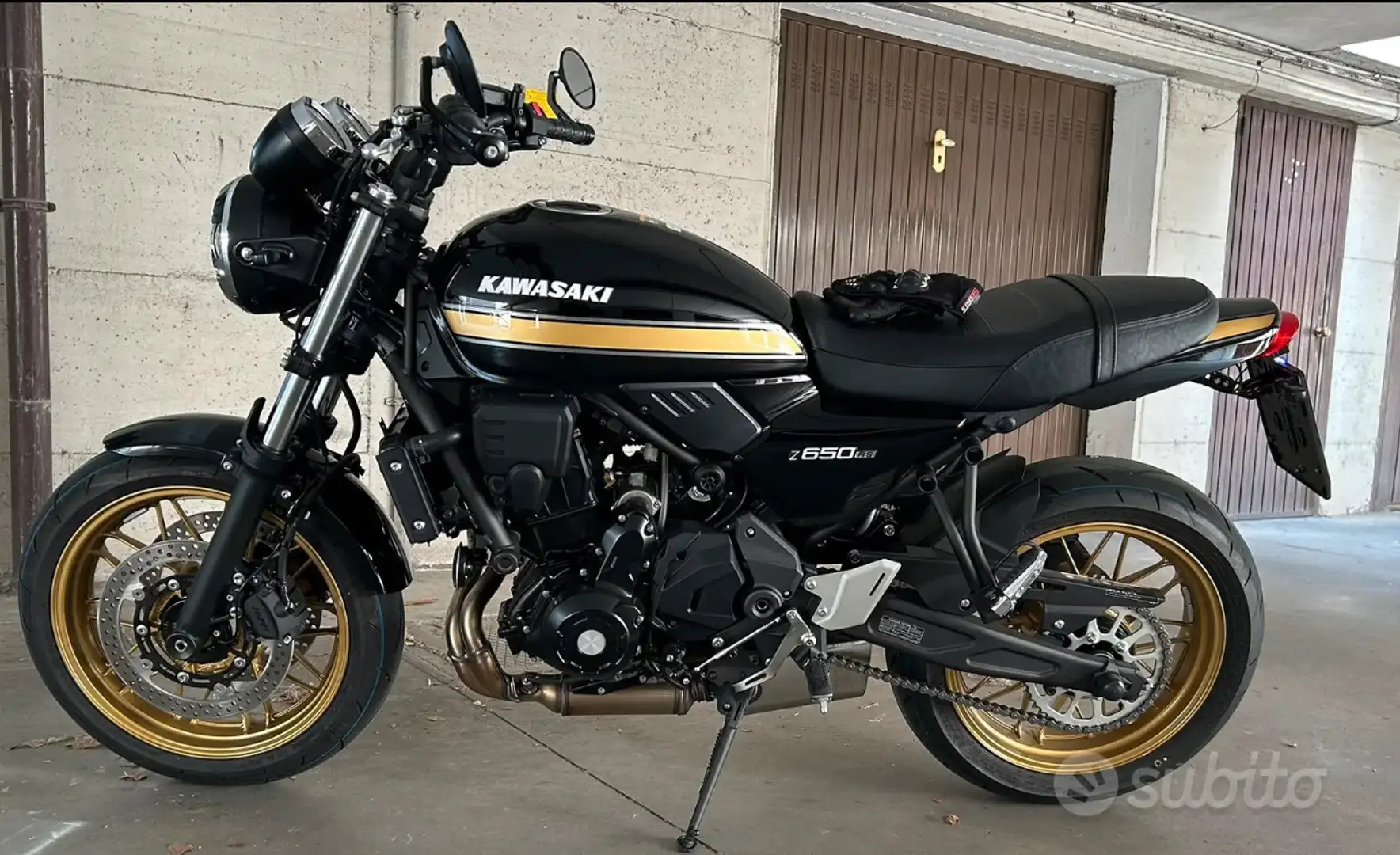 Kawasaki Z 650 RS - 1
