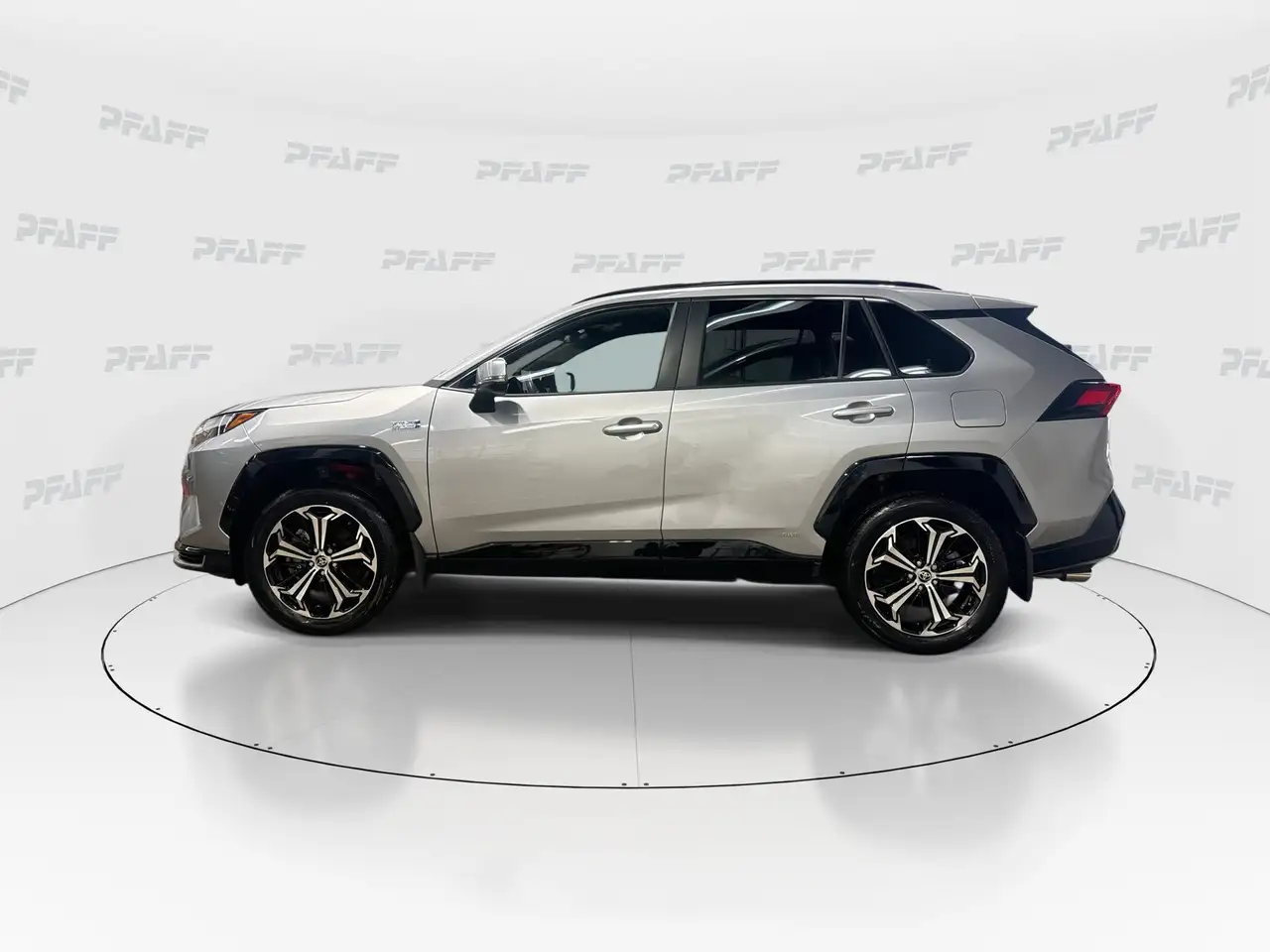 Toyota RAV 4 Prime снимка Toyota RAV 4 Prime
