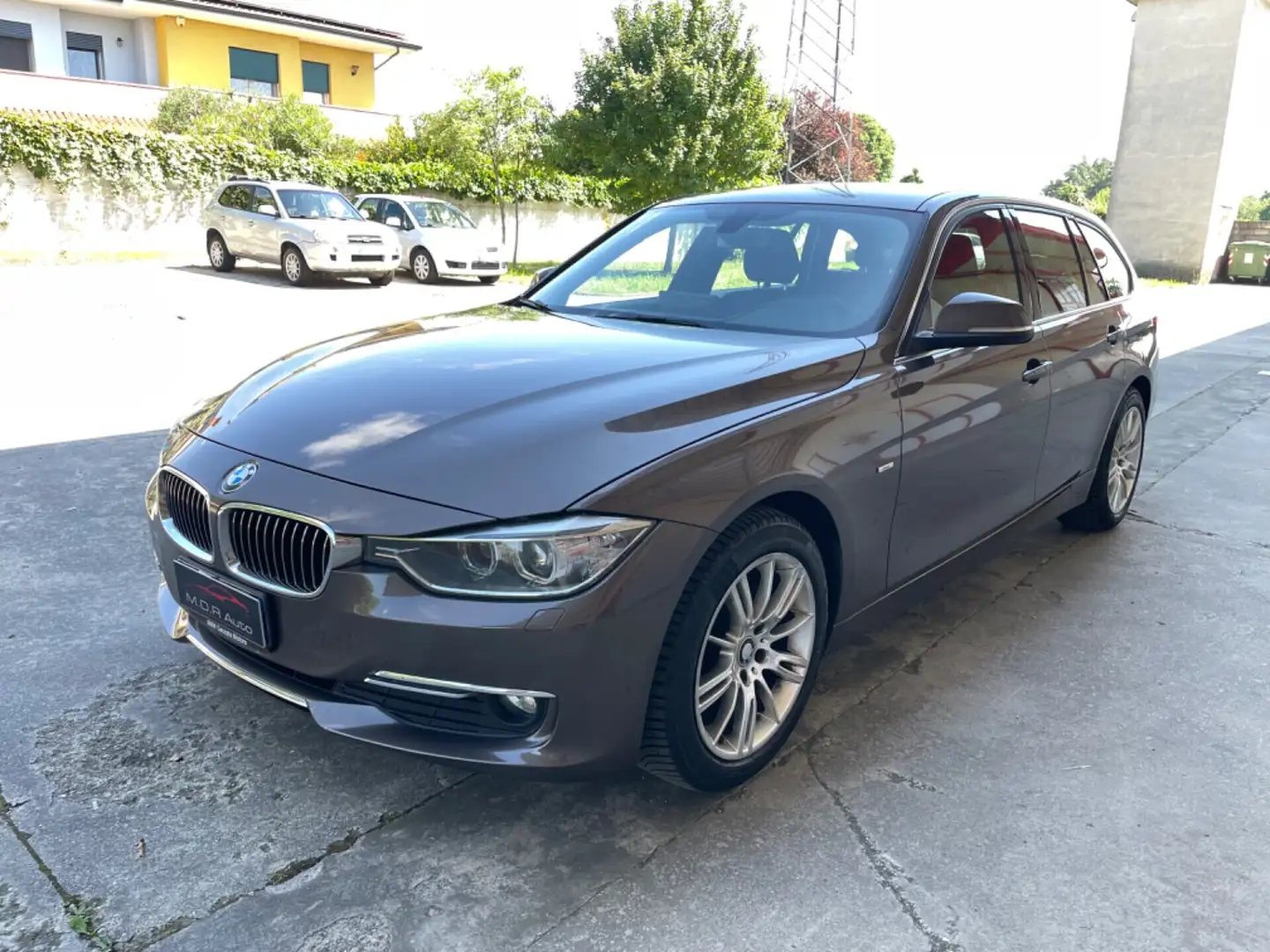 BMW 316 316d Touring Luxury Grigio - 2