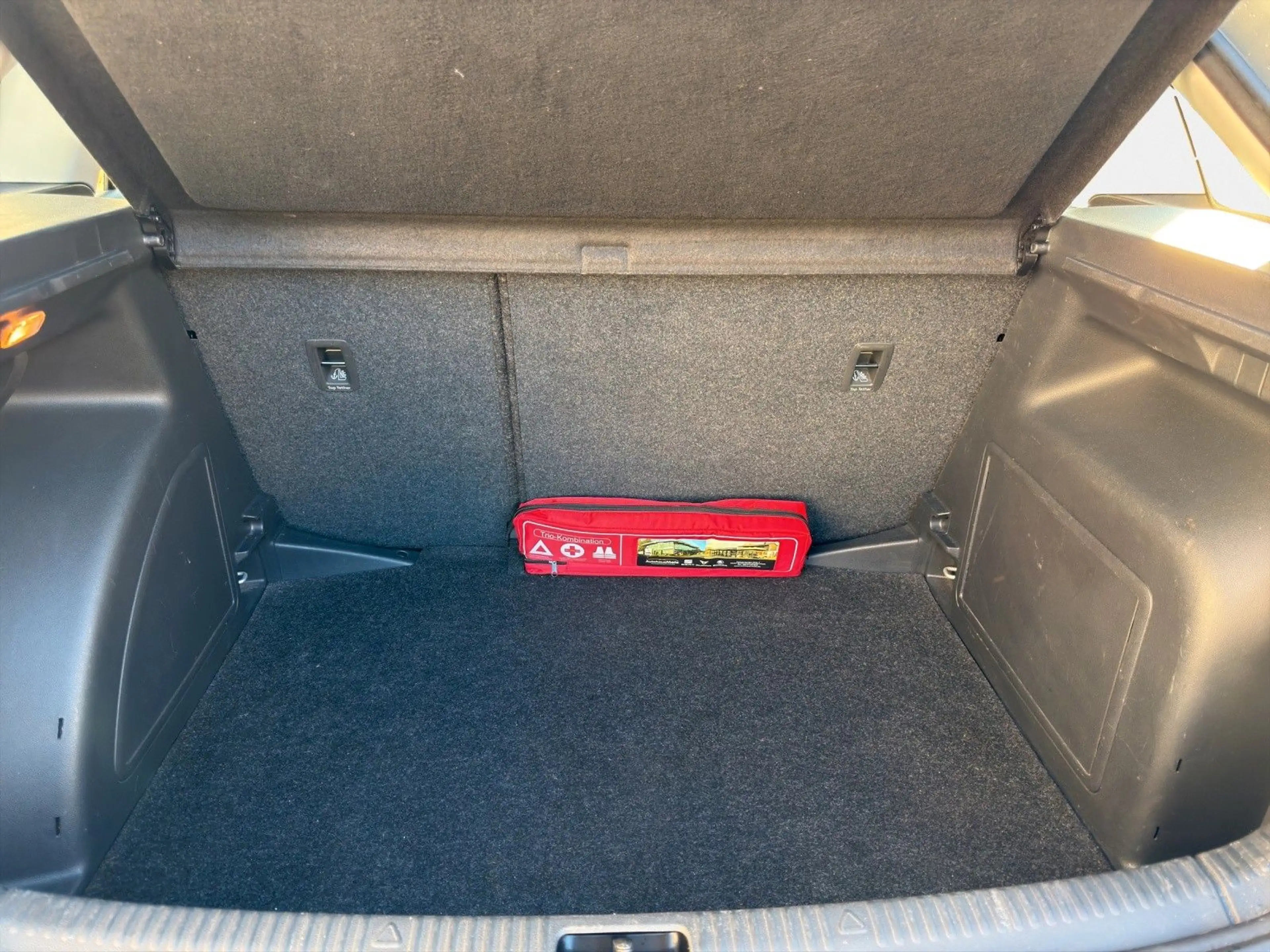 Skoda Rapid/Spaceback Spaceback Cool Edition — photo 15