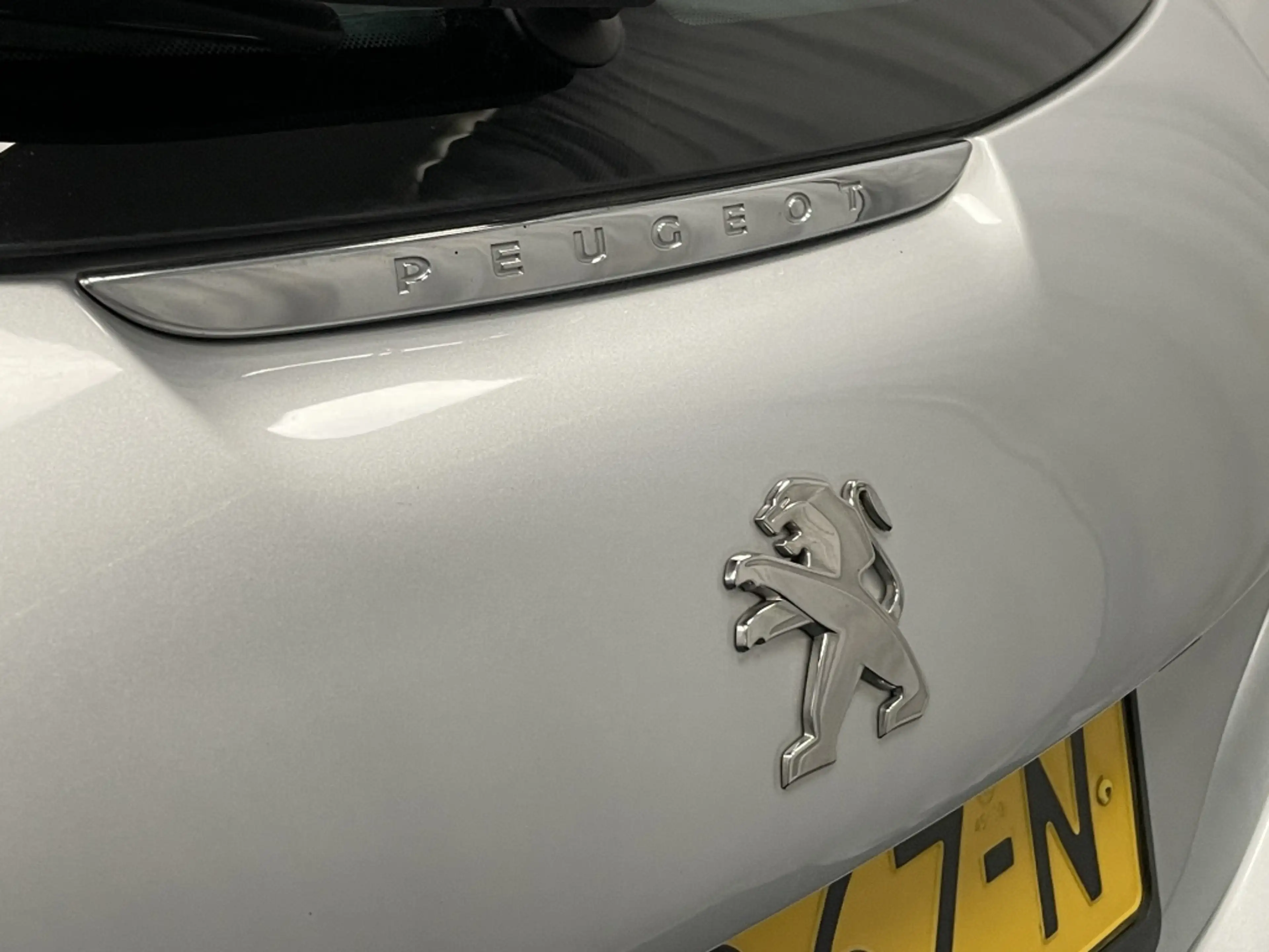 Peugeot 208 Blue Lion 82pk Airco | Cruise | 1.2 VTI 60KW/82PK — photo 14