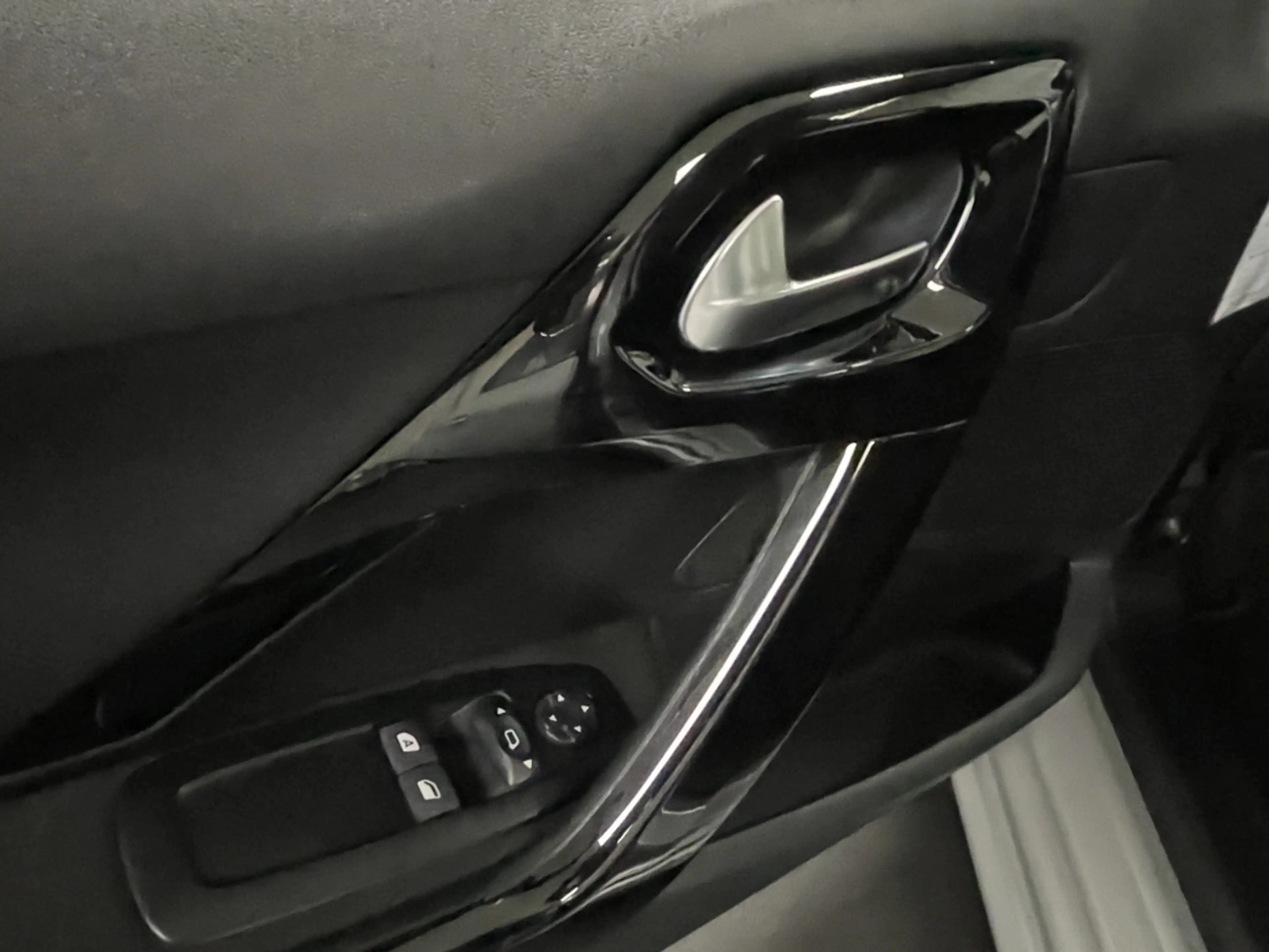 Peugeot 208 Blue Lion 82pk Airco | Cruise | 1.2 VTI 60KW/82PK — photo 25