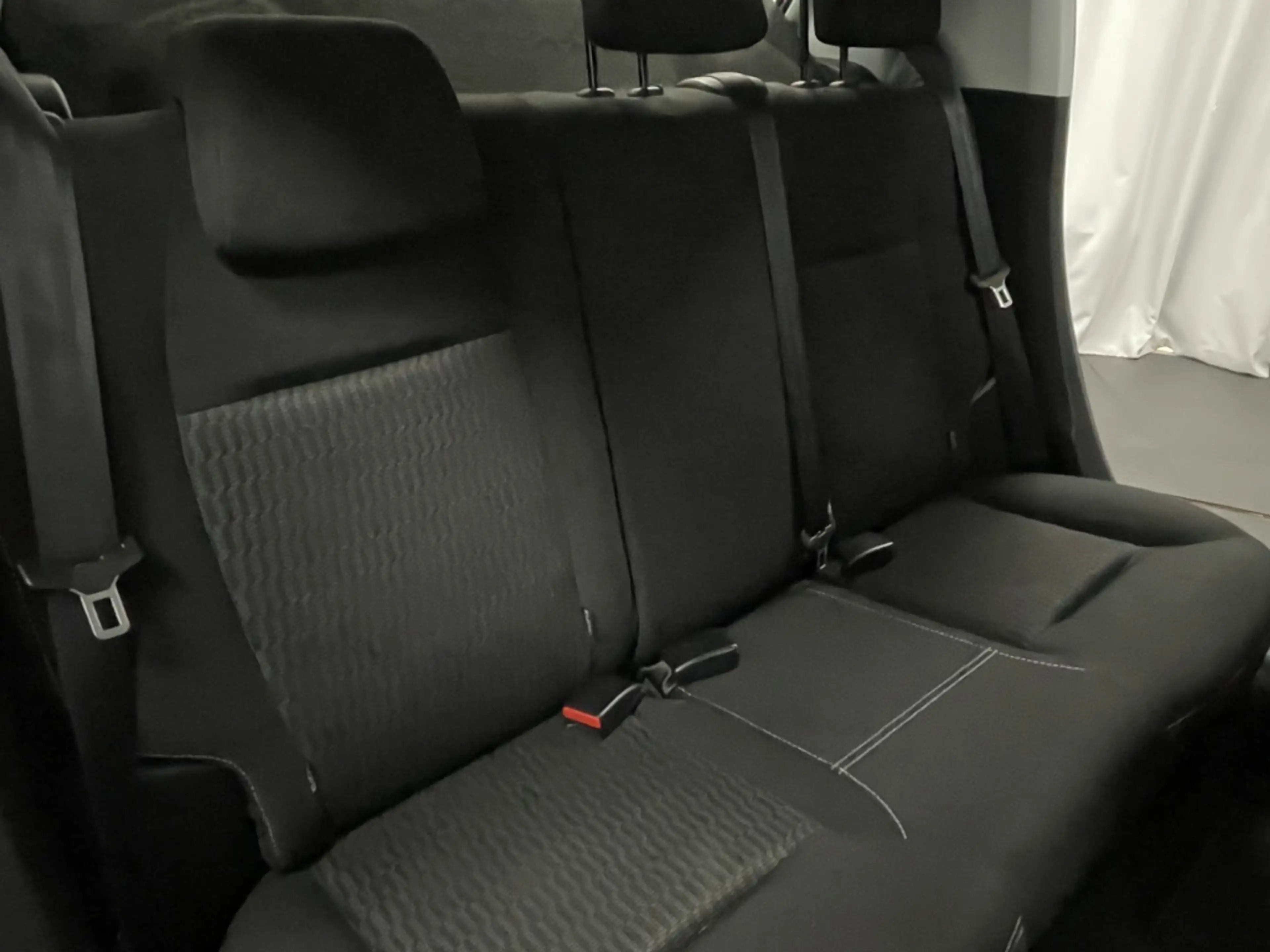 Peugeot 208 Blue Lion 82pk Airco | Cruise | 1.2 VTI 60KW/82PK — photo 17