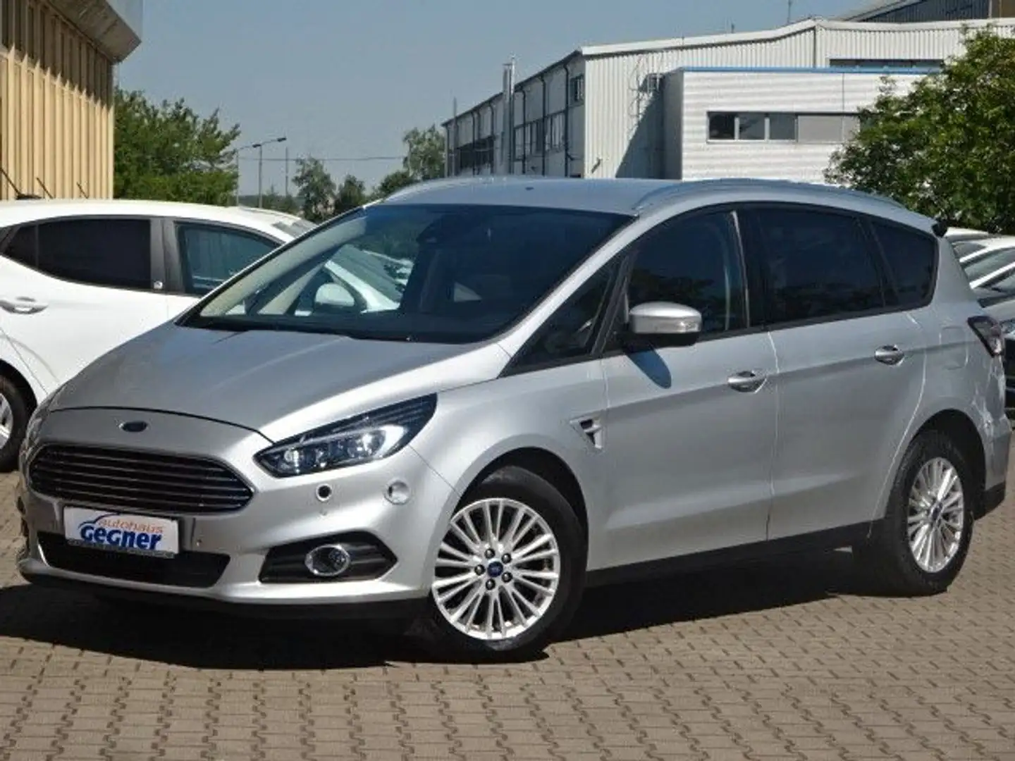 Ford S-Max 190PS Autm. Business Navi LED SHZ Серебристый - 2