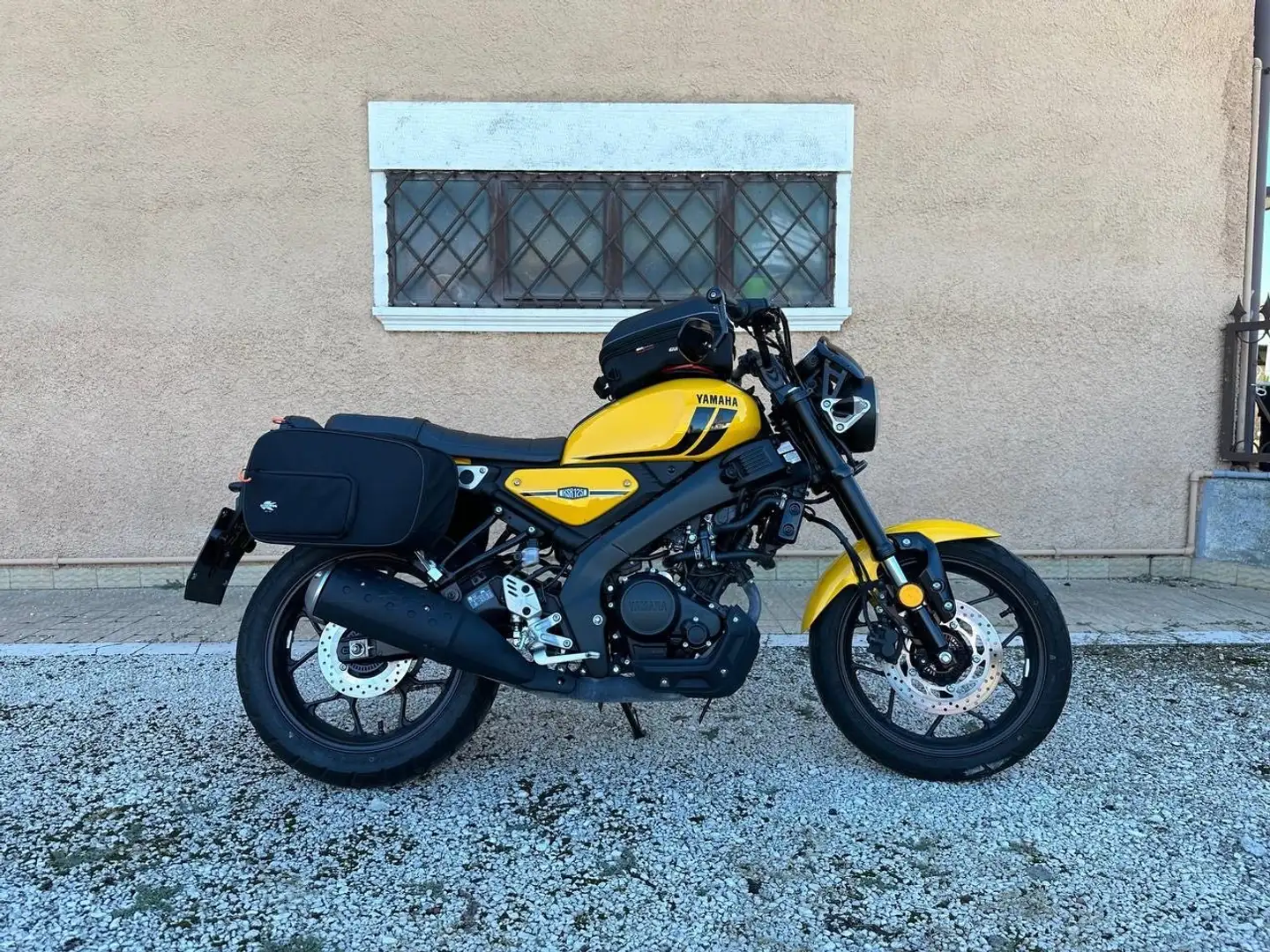 Yamaha XSR 125 Base - 2