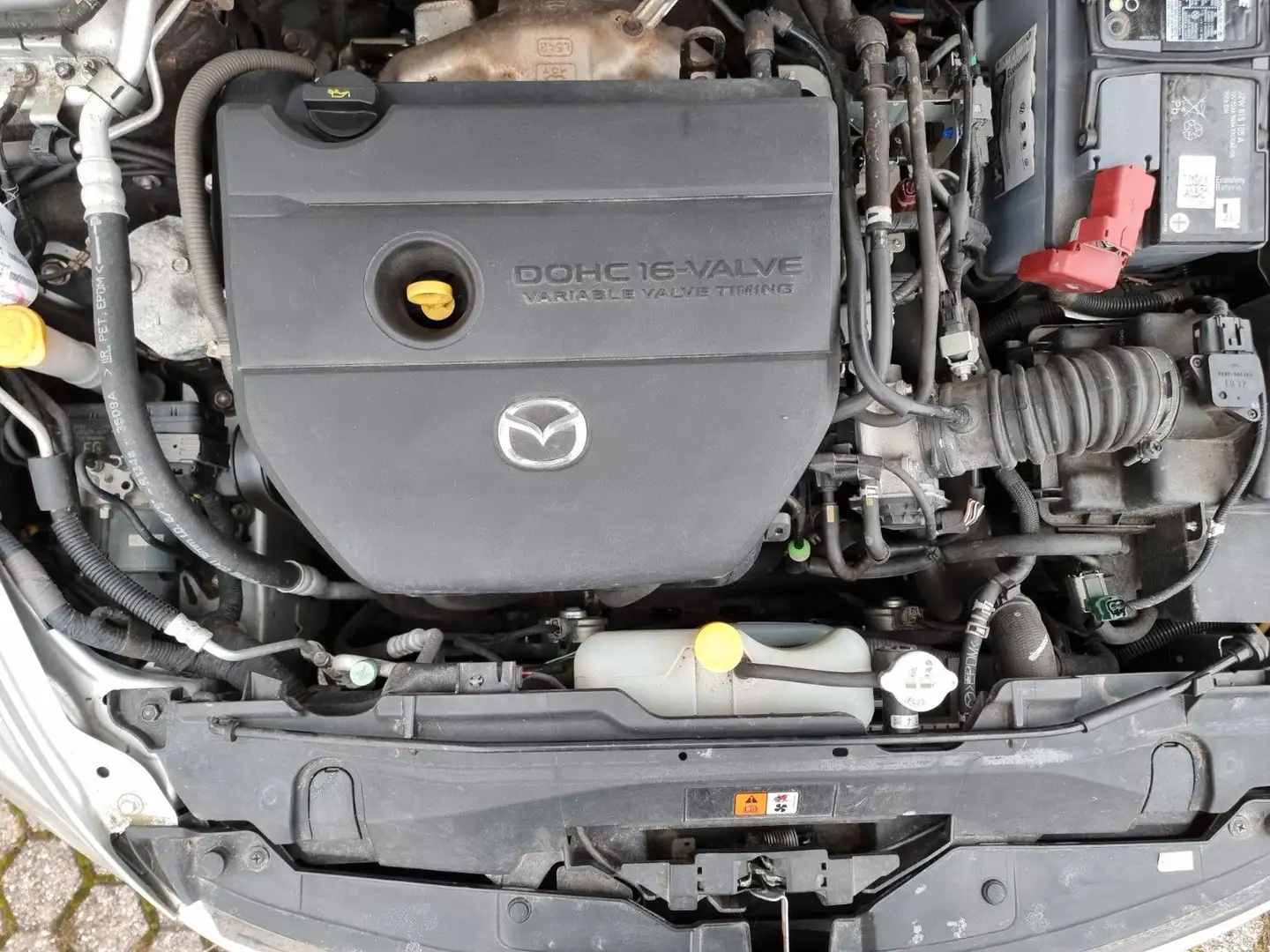 Mazda 6 Lim. 2.5 Sports-Line, 170Ps, Leder, Klima, TÜV Silber - 2