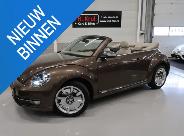 Volkswagen Beetle cabrio 1.2 TSI 70'S Leer 18 inch Beige kap Toffeeb