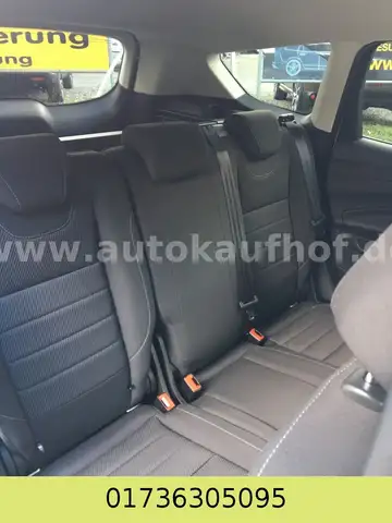 Ford Kuga view 10