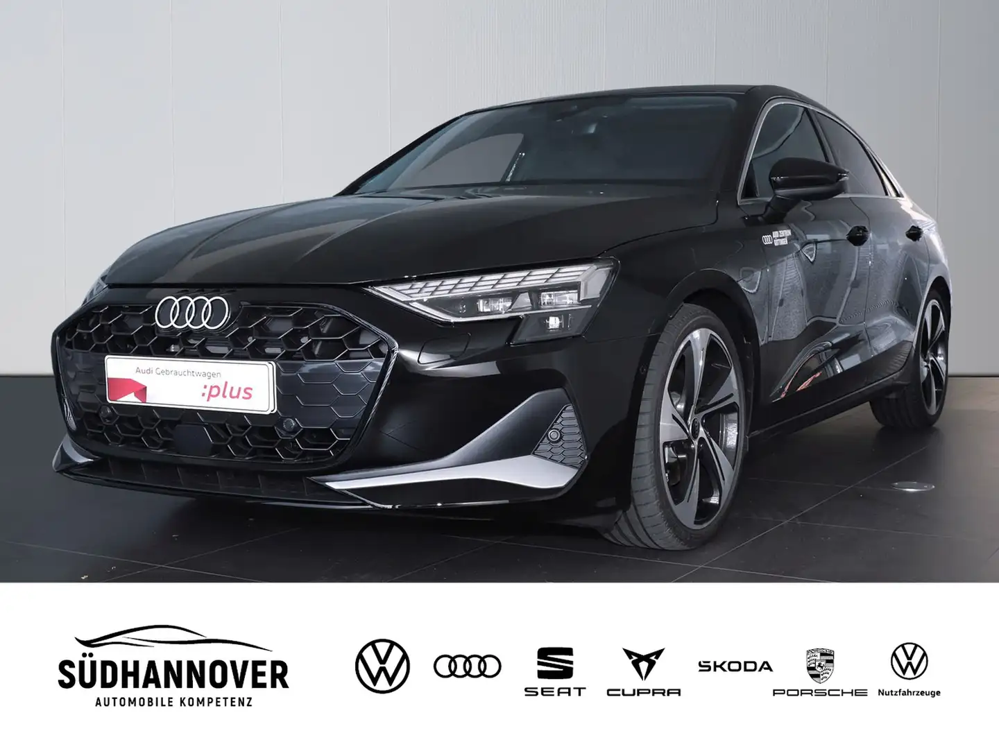 Audi A3 Limousine 35 TFSI S tr. advanced PANO+AHK+LED Negro - 1