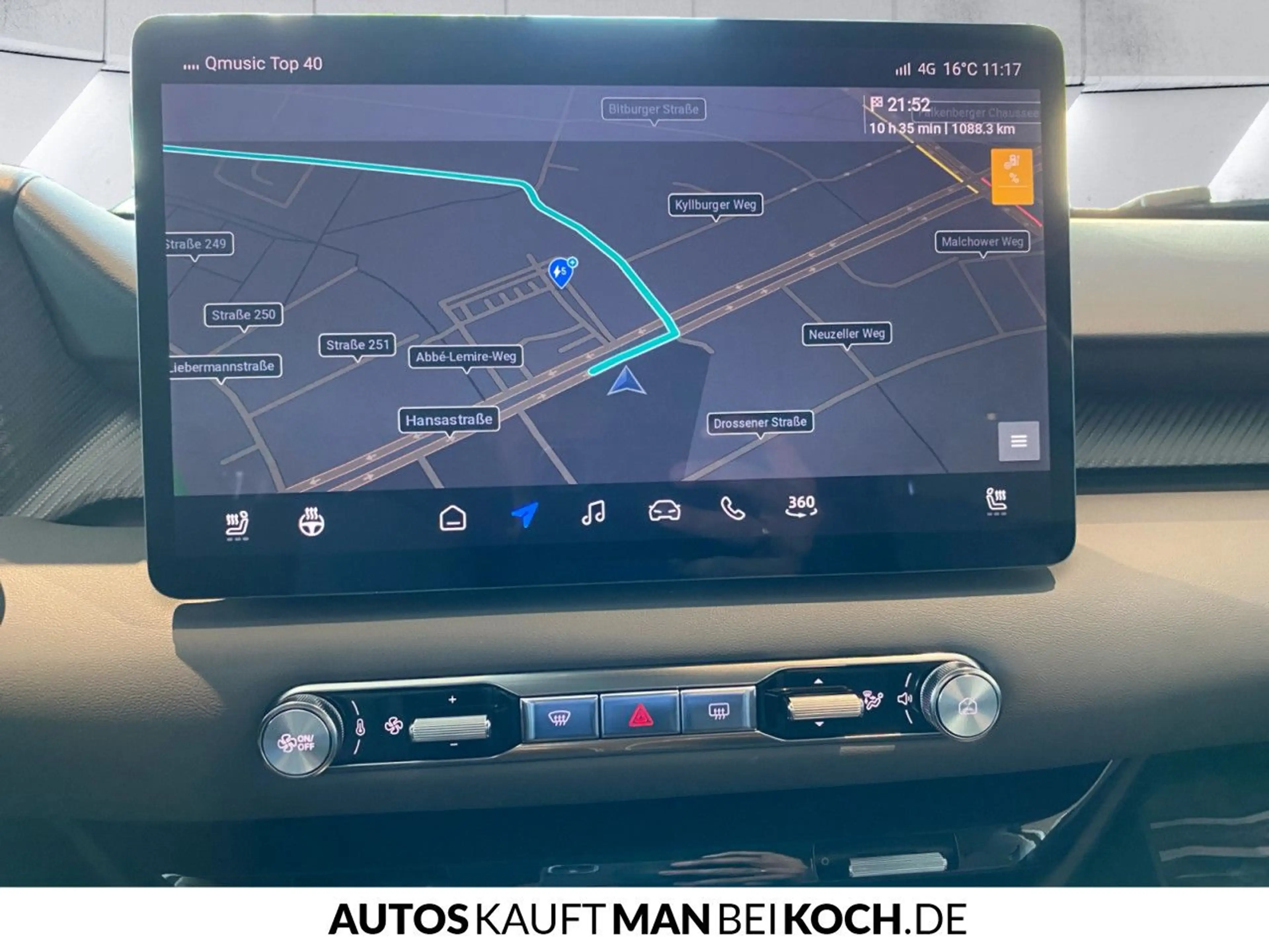 MG MG4 LUX Premium 64kWh MY26 ACC, Shz. Lenkrhz 360 — photo 10
