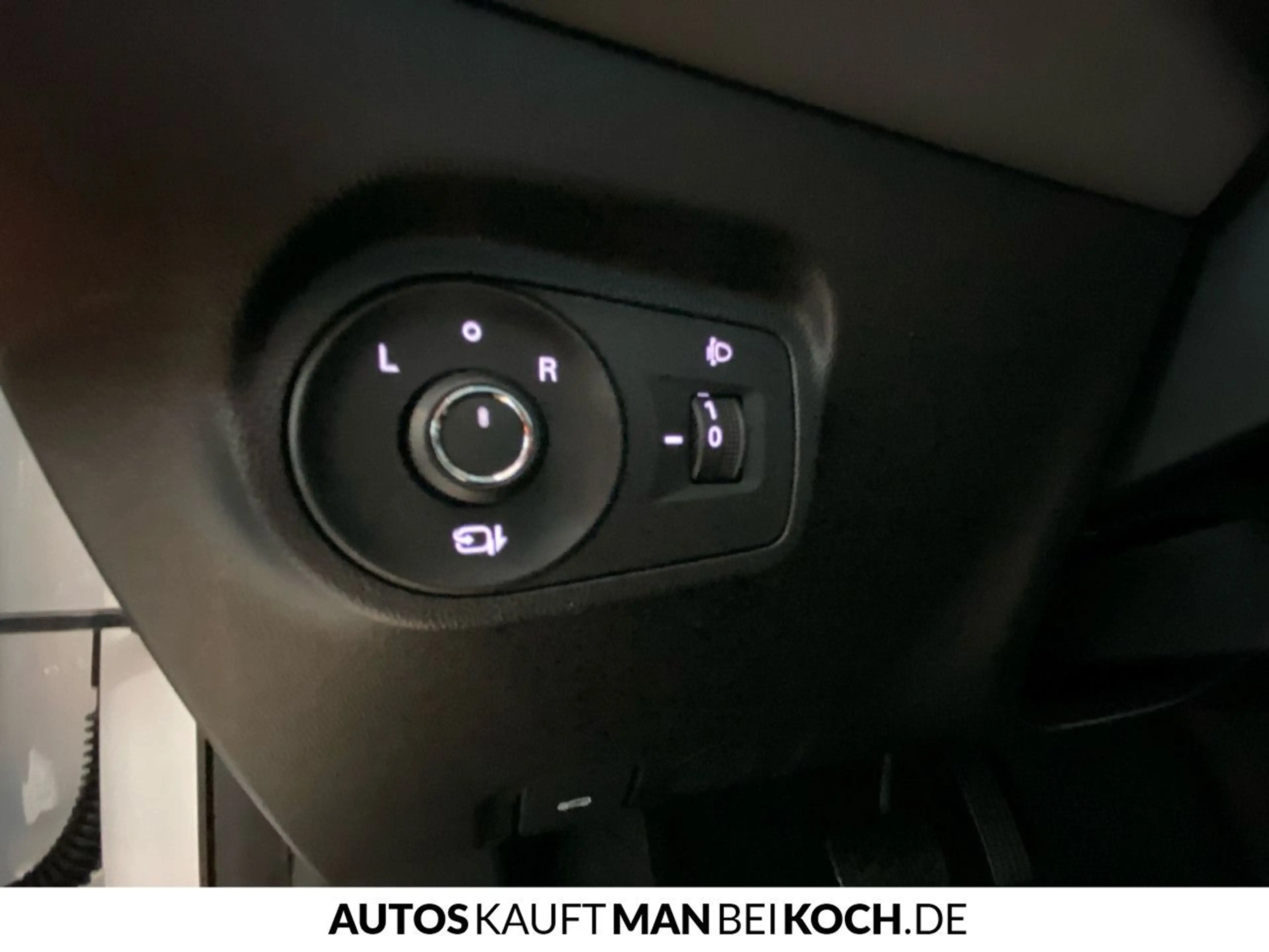 MG MG4 LUX Premium 64kWh MY26 ACC, Shz. Lenkrhz 360 — photo 13