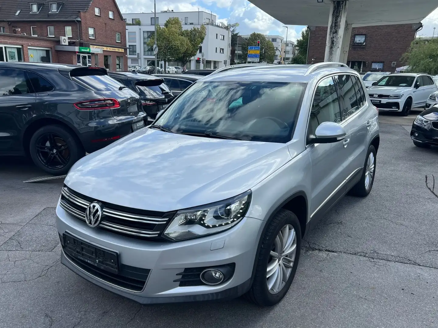 Volkswagen Tiguan 2.0 TDI 4MOTION Sport & Style Argent - 1