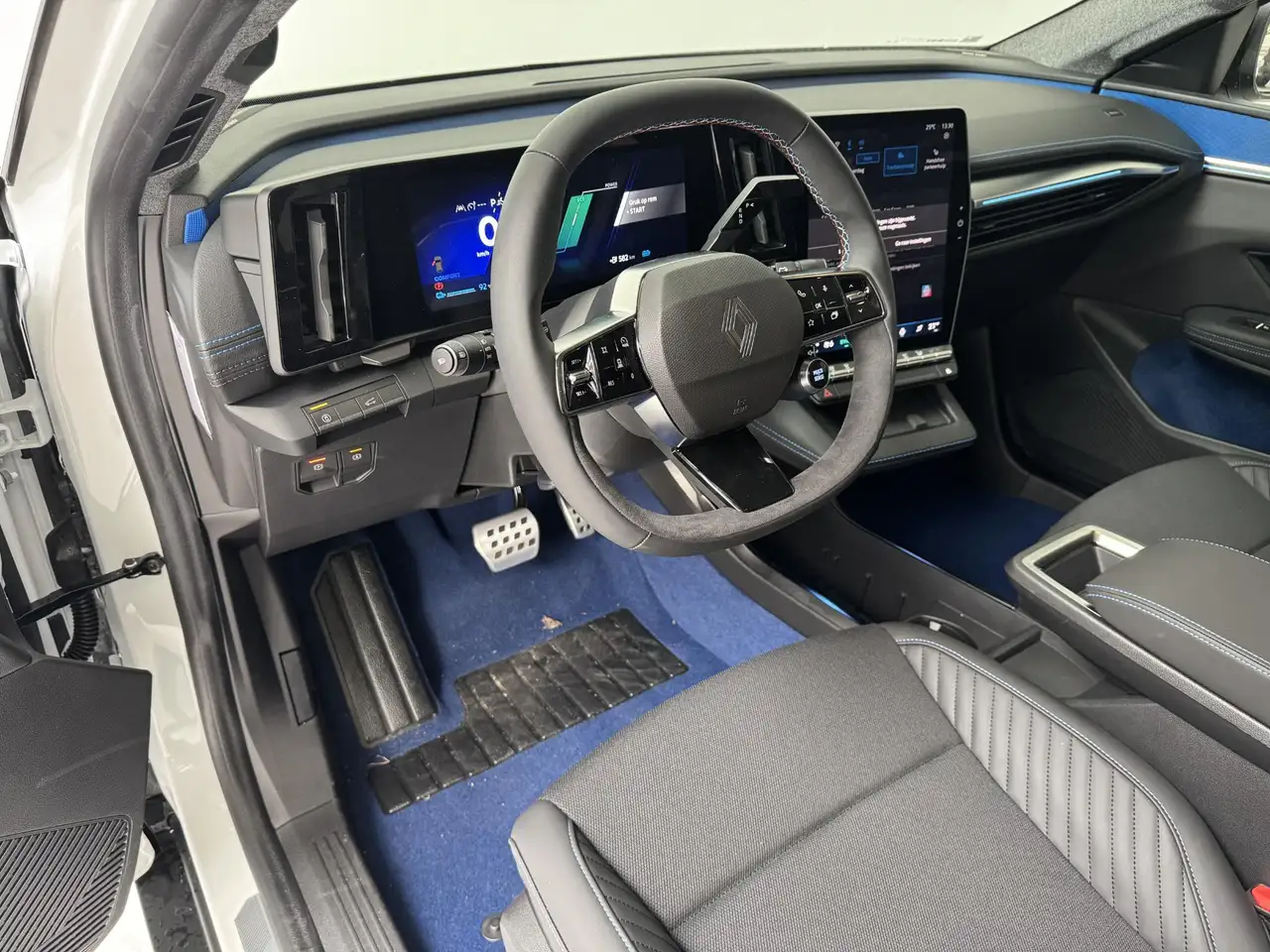 Renault Scenic 2026 — фото 17