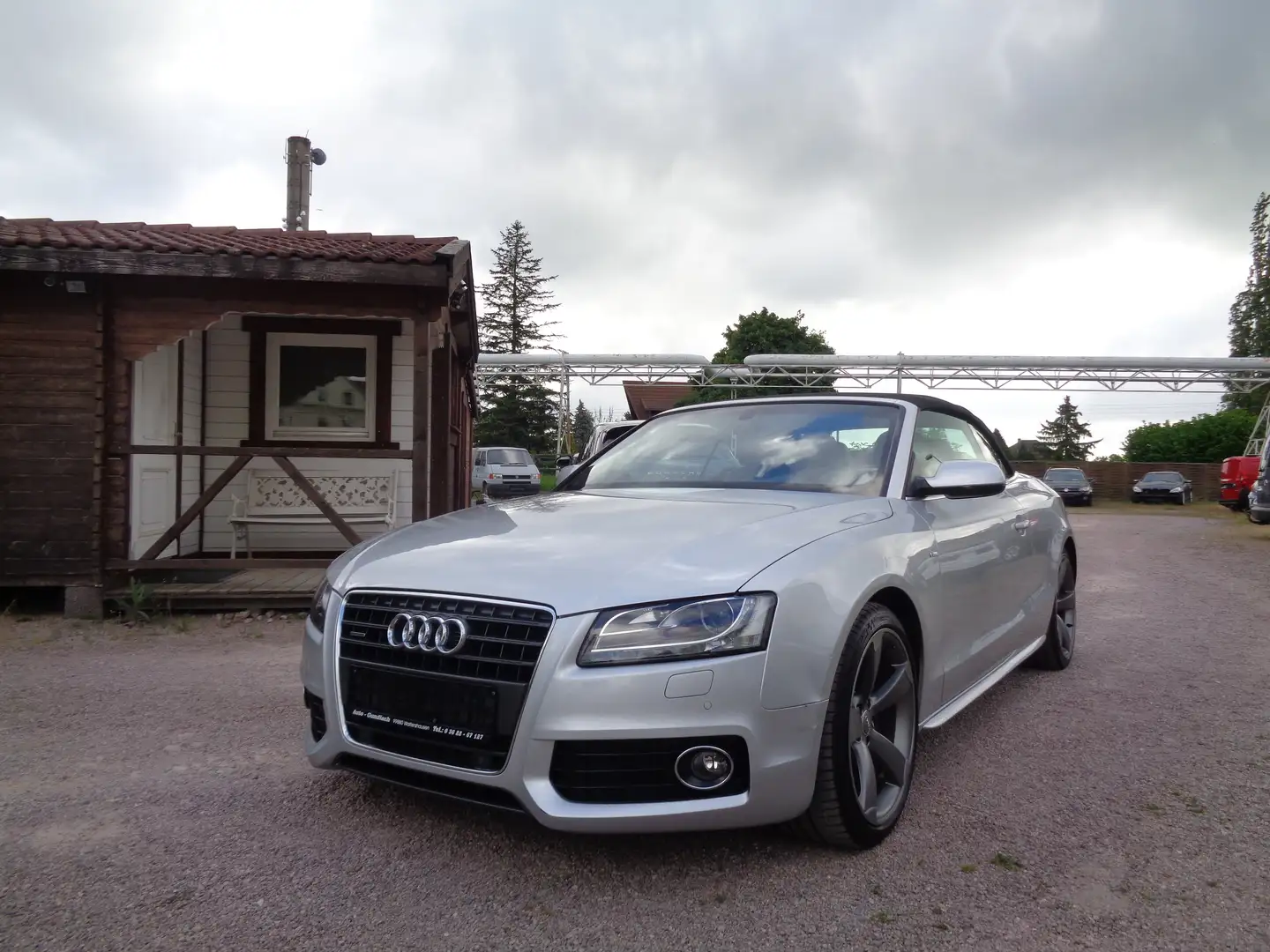 Audi A5 2.0 TFSI quattro Automatik S-Line Cabrio Plateado - 1