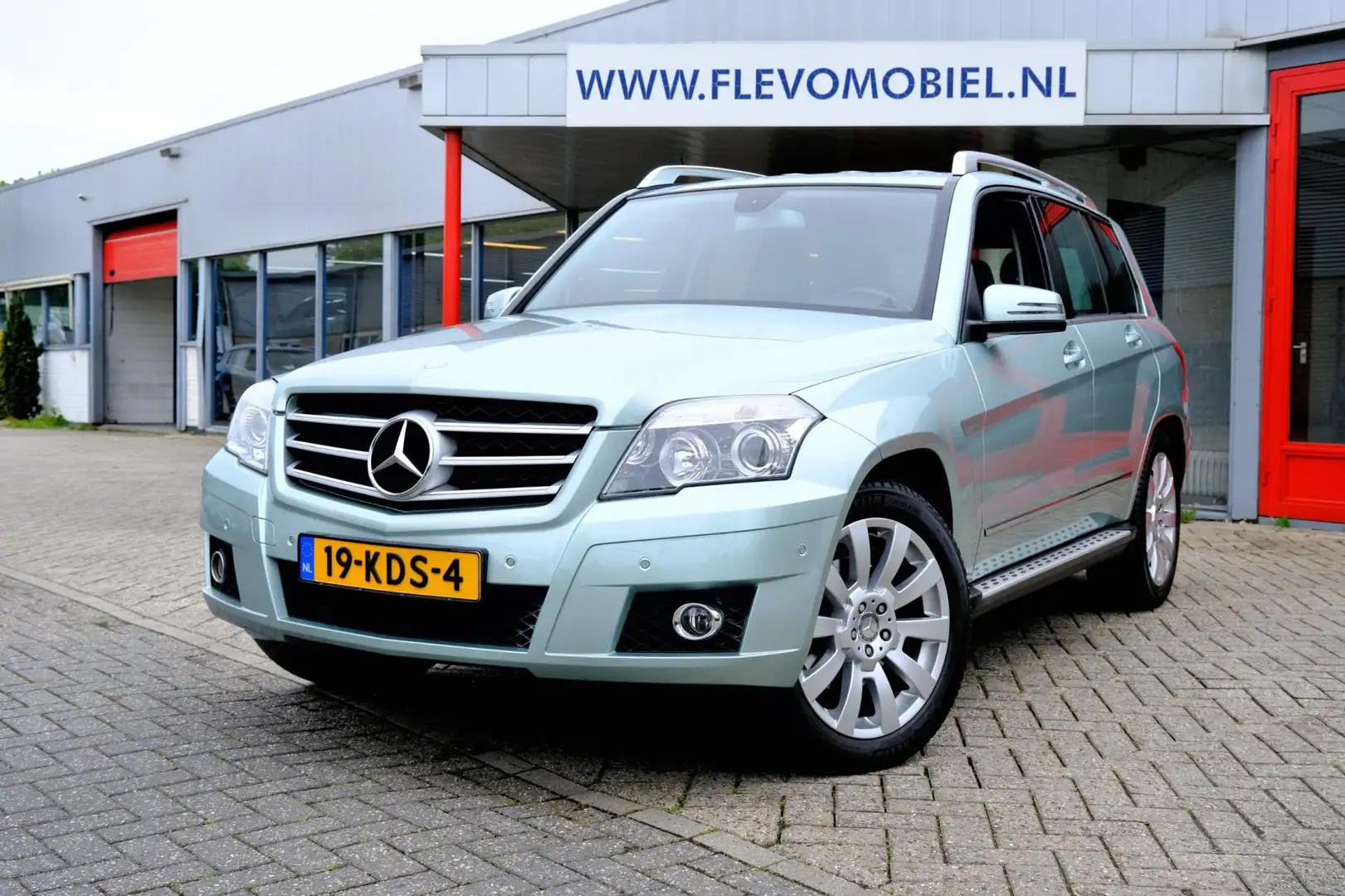 Mercedes-Benz GLK 280 4-Matic Aut.Prestige Half Leder|Navi|PDC|Clima|Tre Verde - 1