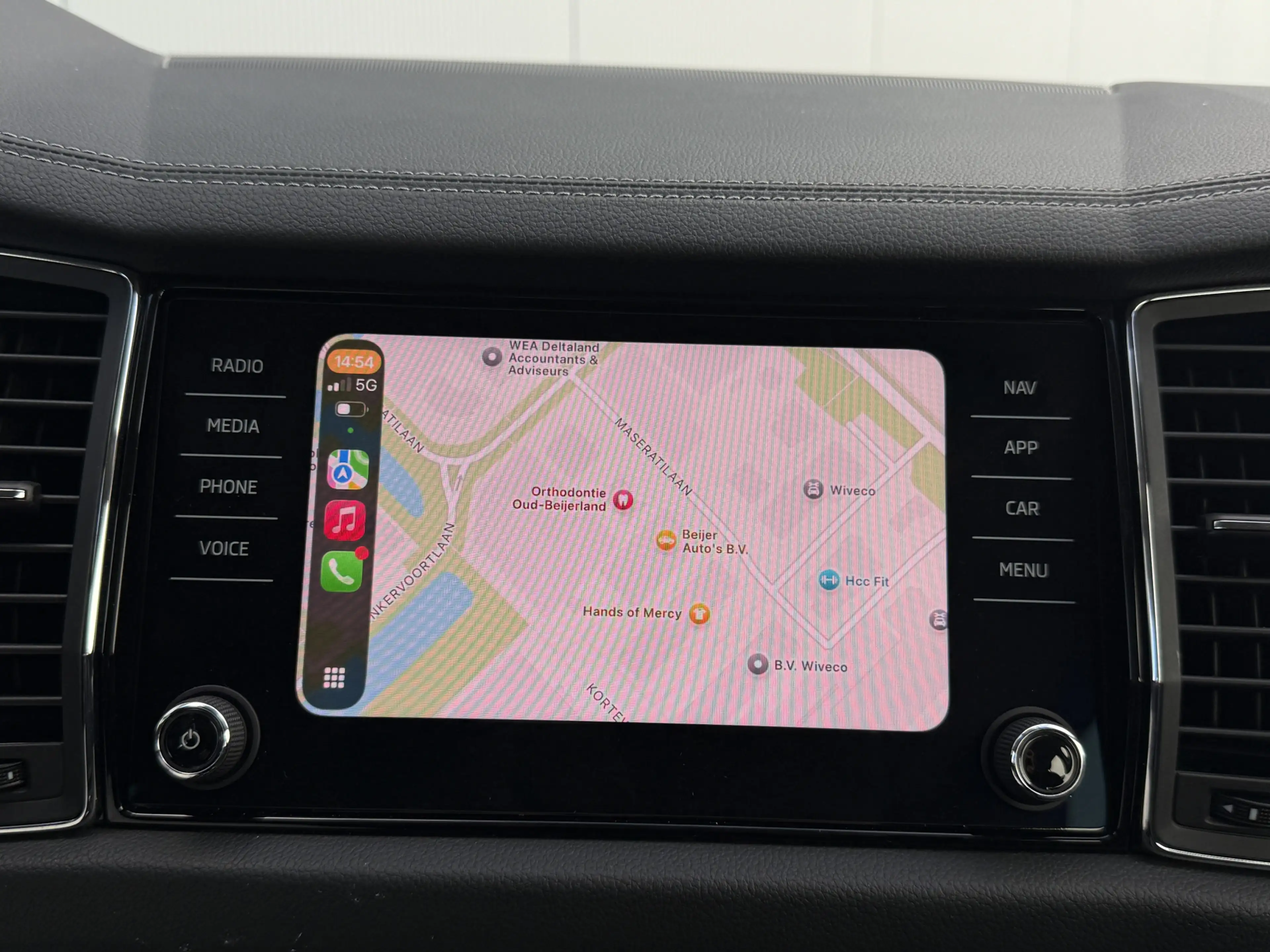 Skoda Kodiaq 1.5 TSI Business Edition Camera/Navi/18inch. — photo 16
