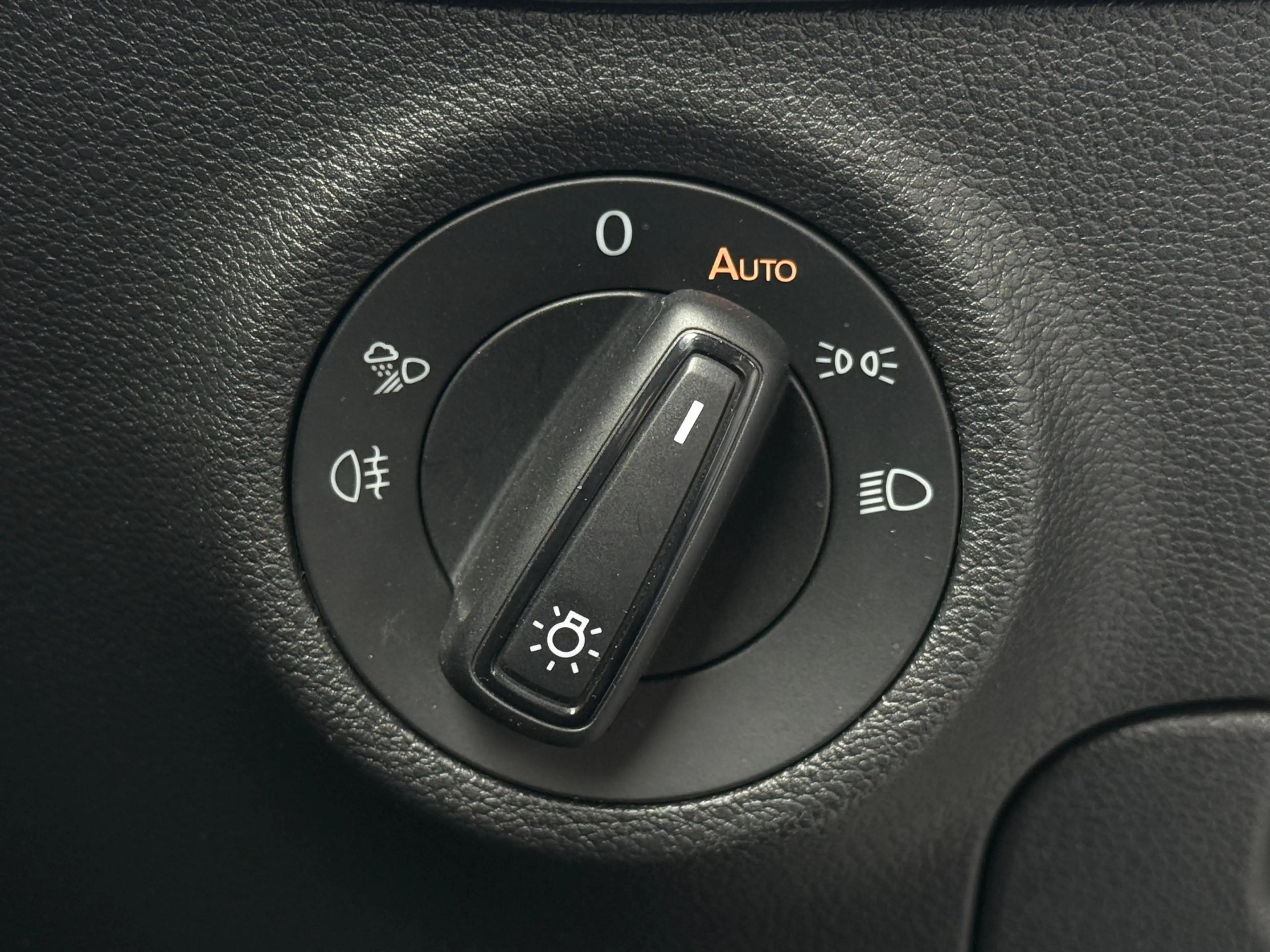 Skoda Kodiaq 1.5 TSI Business Edition Camera/Navi/18inch. — photo 30