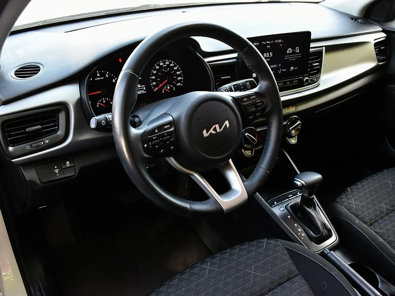 Kia Rio снимка Kia Rio
