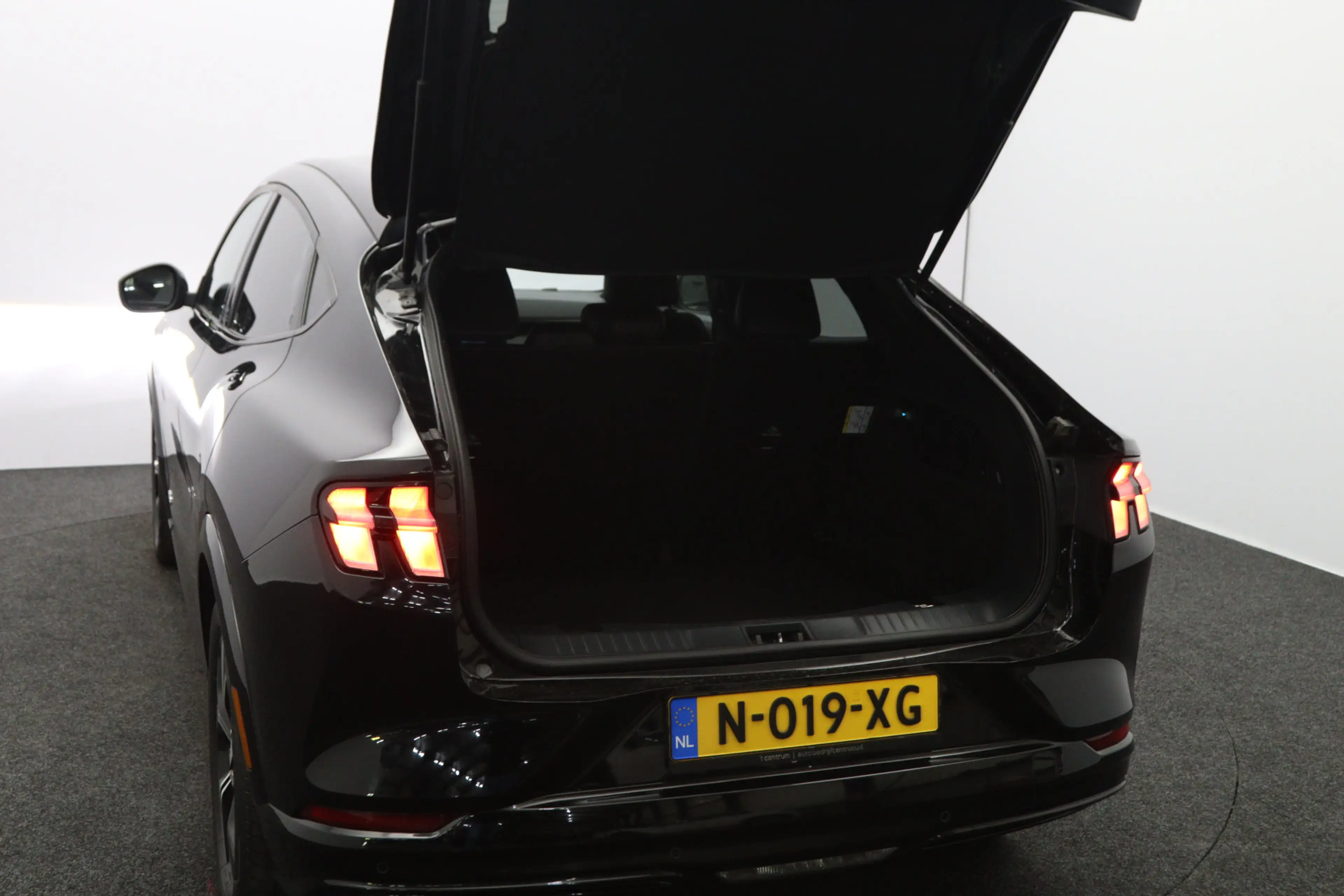 Ford Mustang Mach-E AWD 75 kWh 270 PK, SOH 95 %, Leder, Memory, Adap. — photo 25