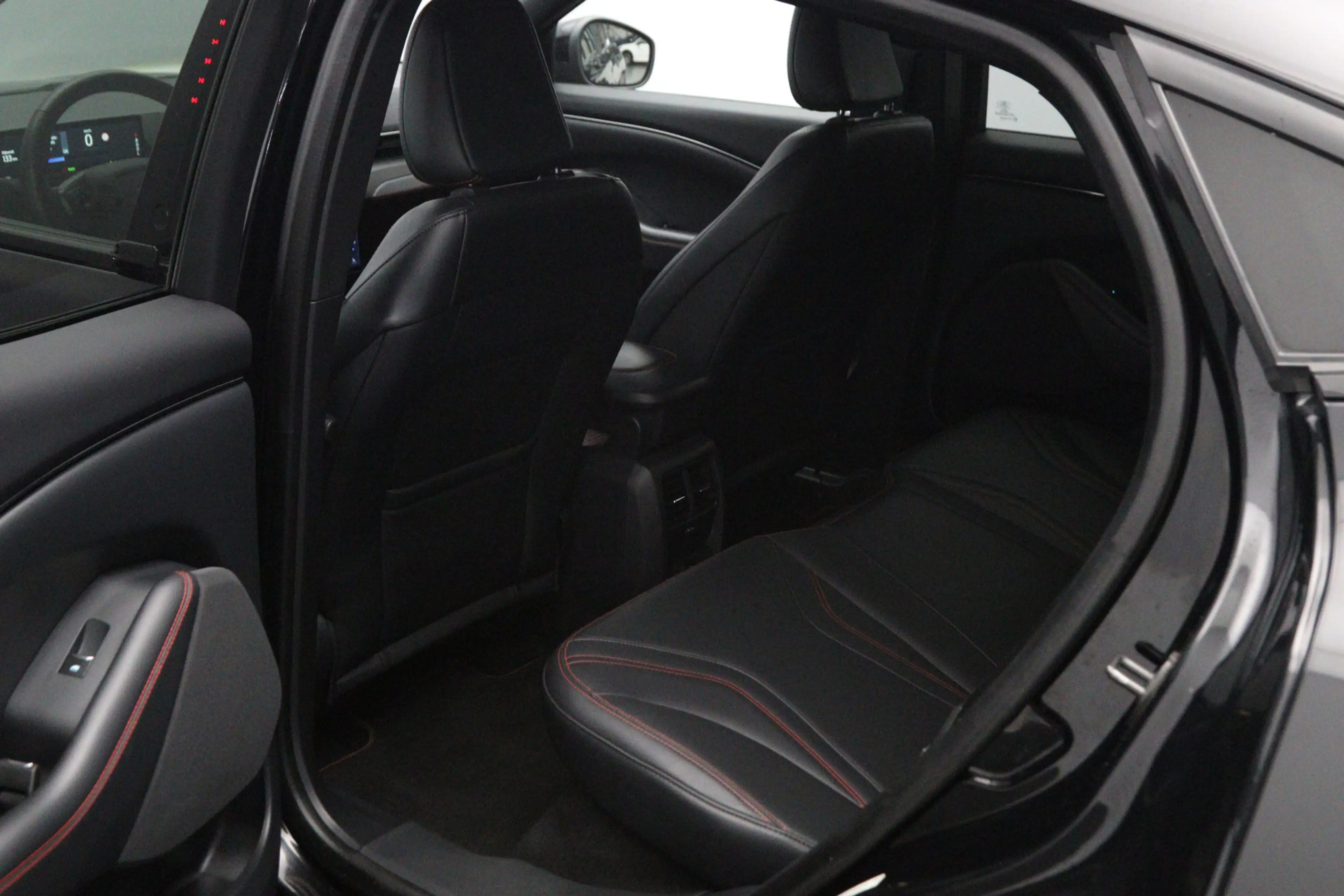 Ford Mustang Mach-E AWD 75 kWh 270 PK, SOH 95 %, Leder, Memory, Adap. — photo 10