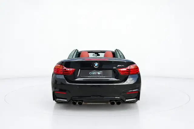 BMW M4 view 7