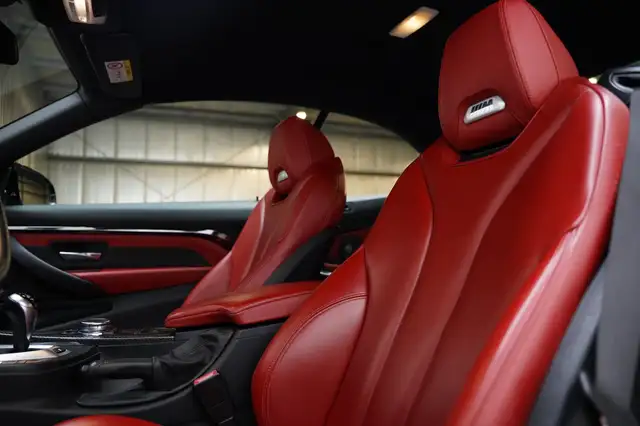 BMW M4 view 12